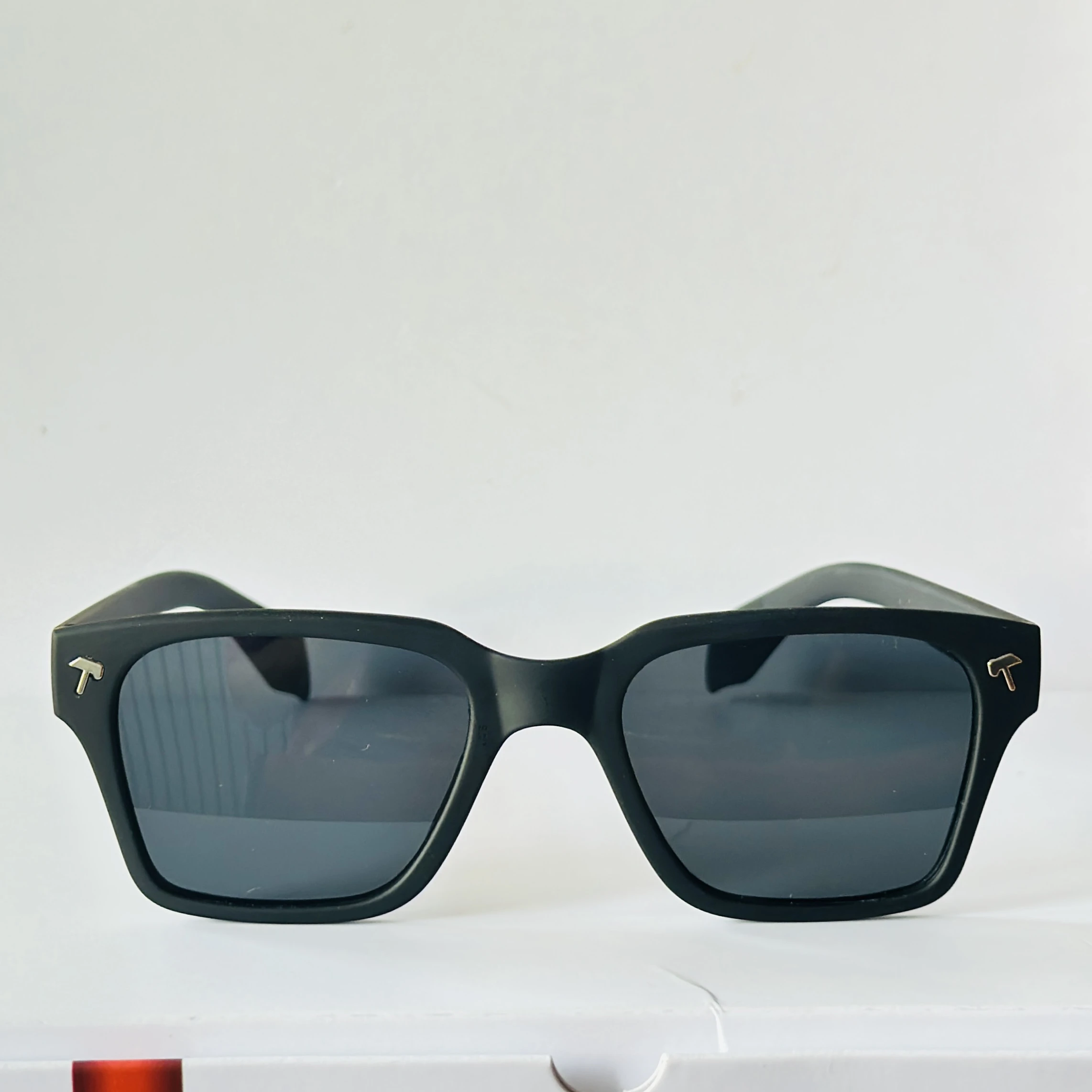 Shadify premium square sunglasses