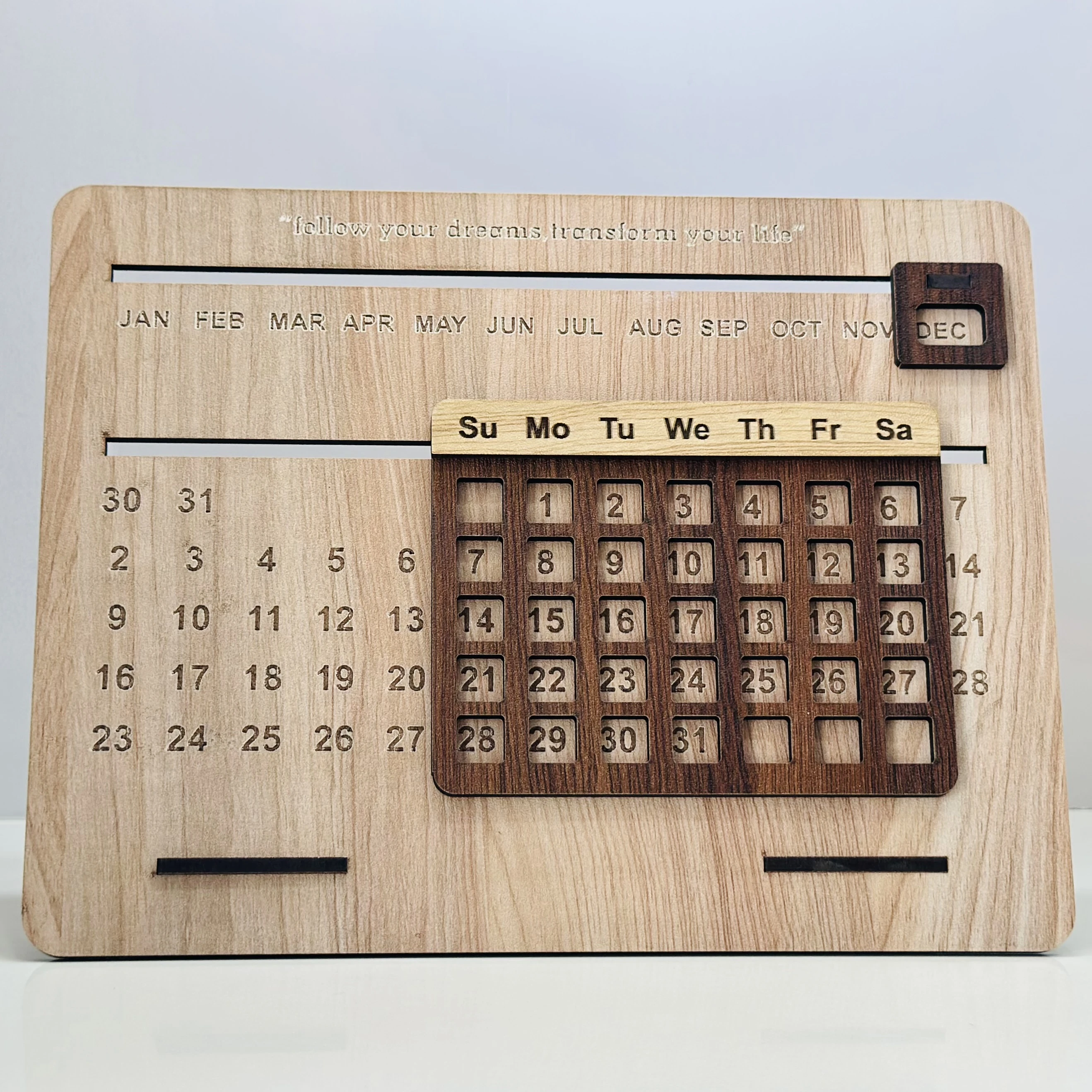 Wooden perpetual desk calendar
