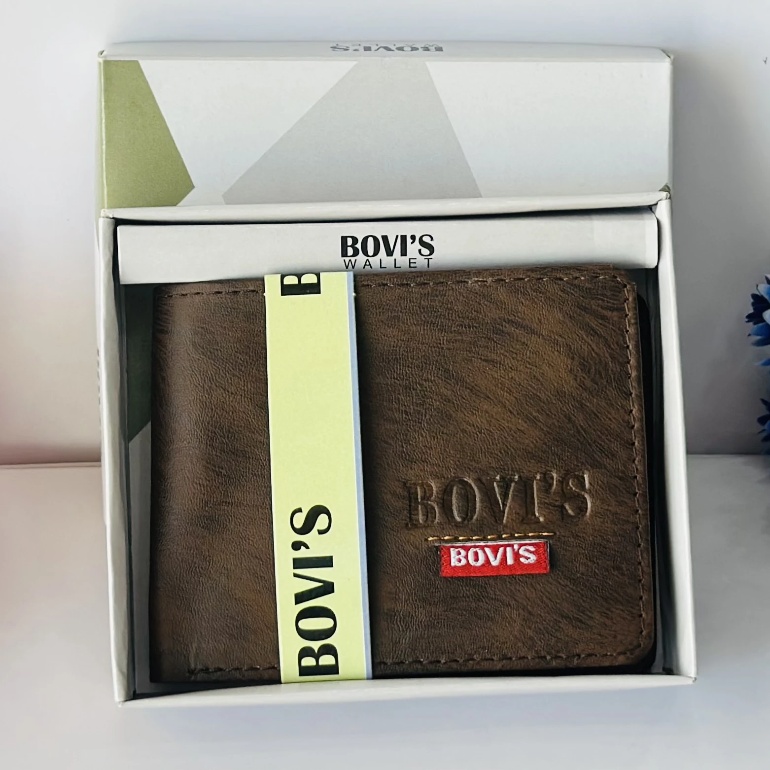 BOVIS TRENDY LEATHER WALLET IN UNIQUE COLOUR