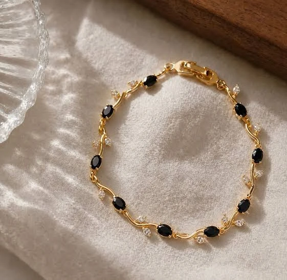 Jewels Tulip Bracelet