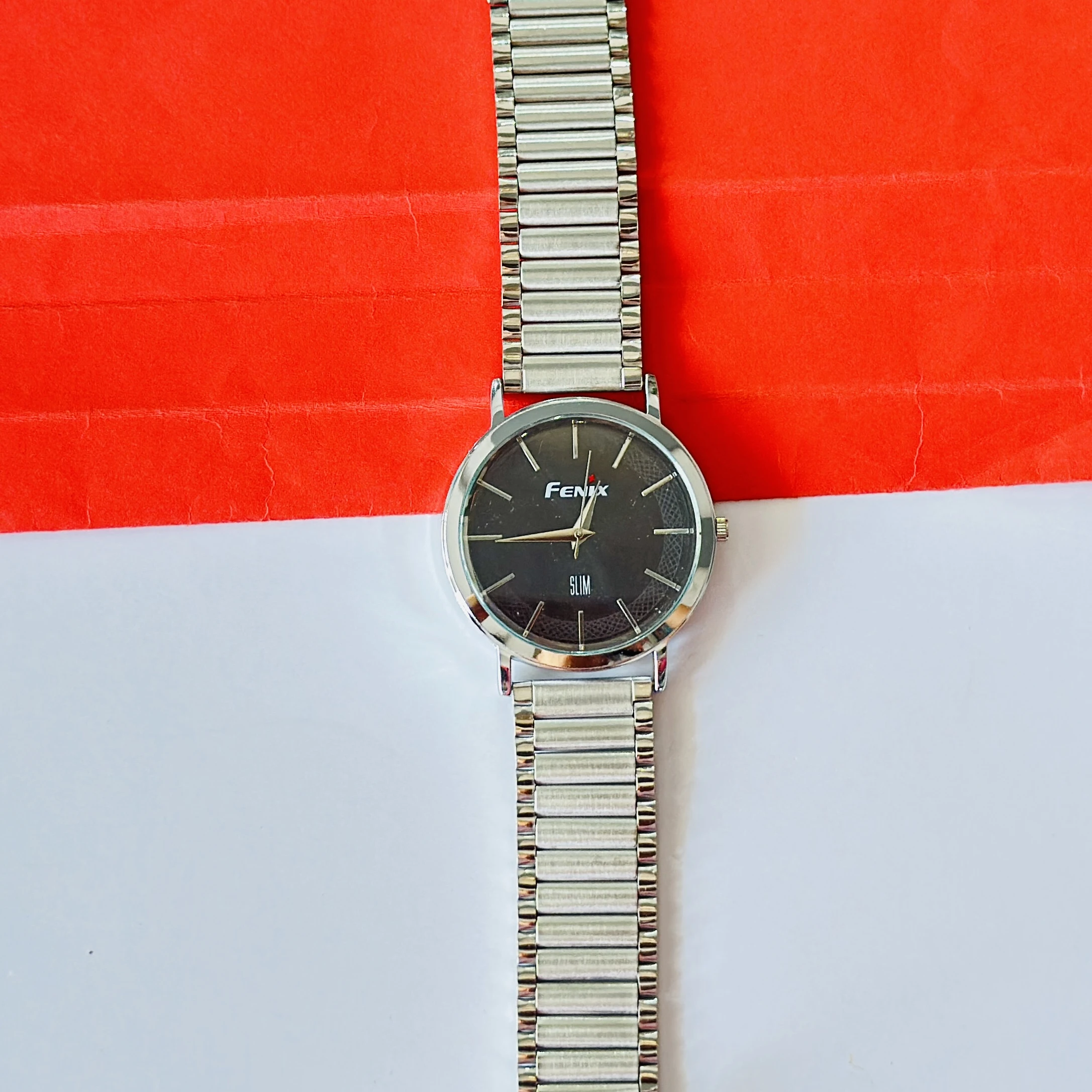 Silver -toned stainless steel analogue watch