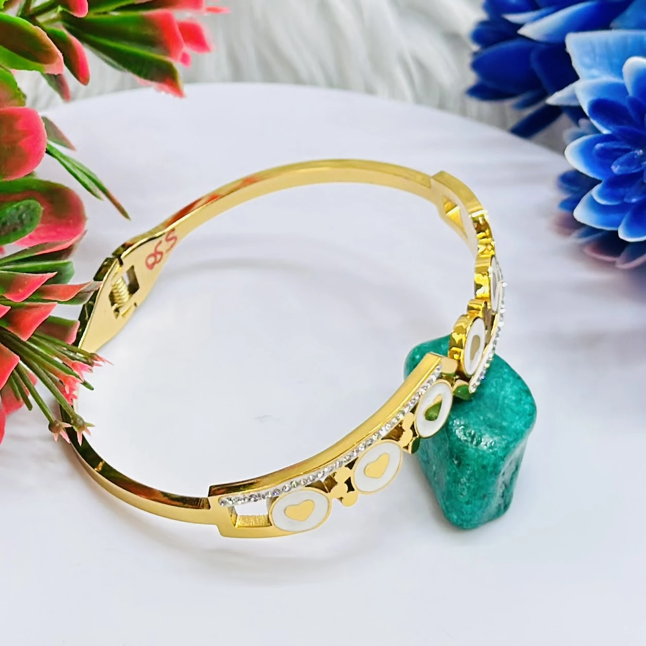 Gold plated Breslet for Girls
