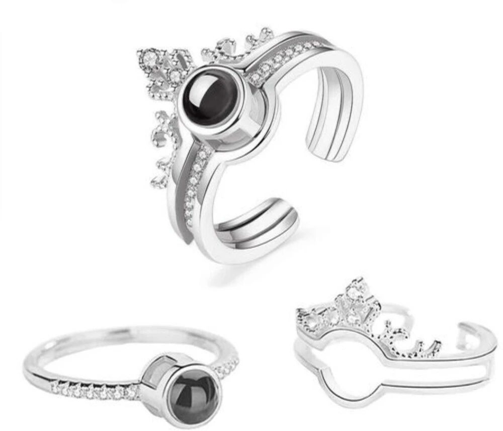 an adjustable silver-plated crown projection ring