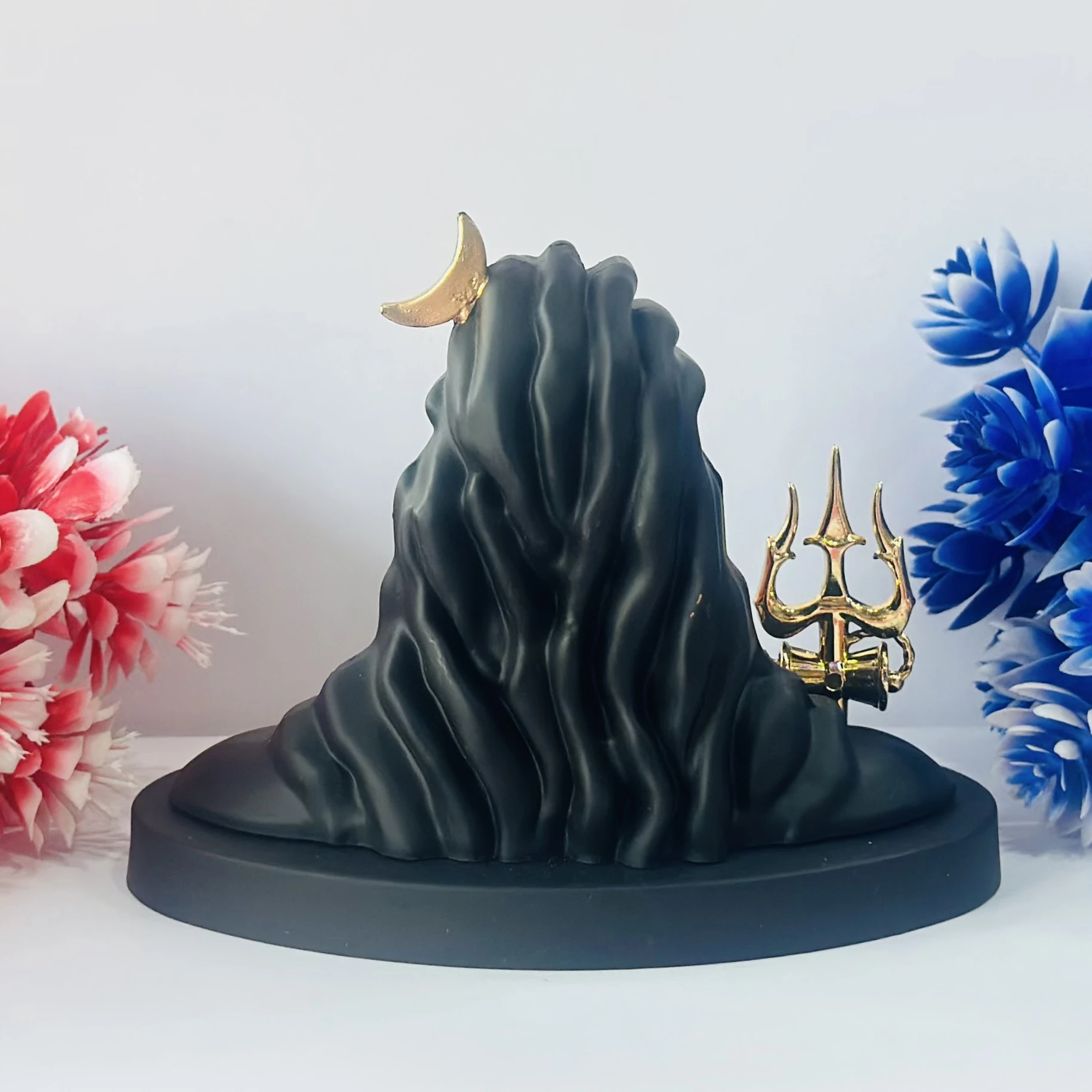 Black Adiyogi Shiva statue with a golden Trishul and crescent moon.(SKU-5I564U)