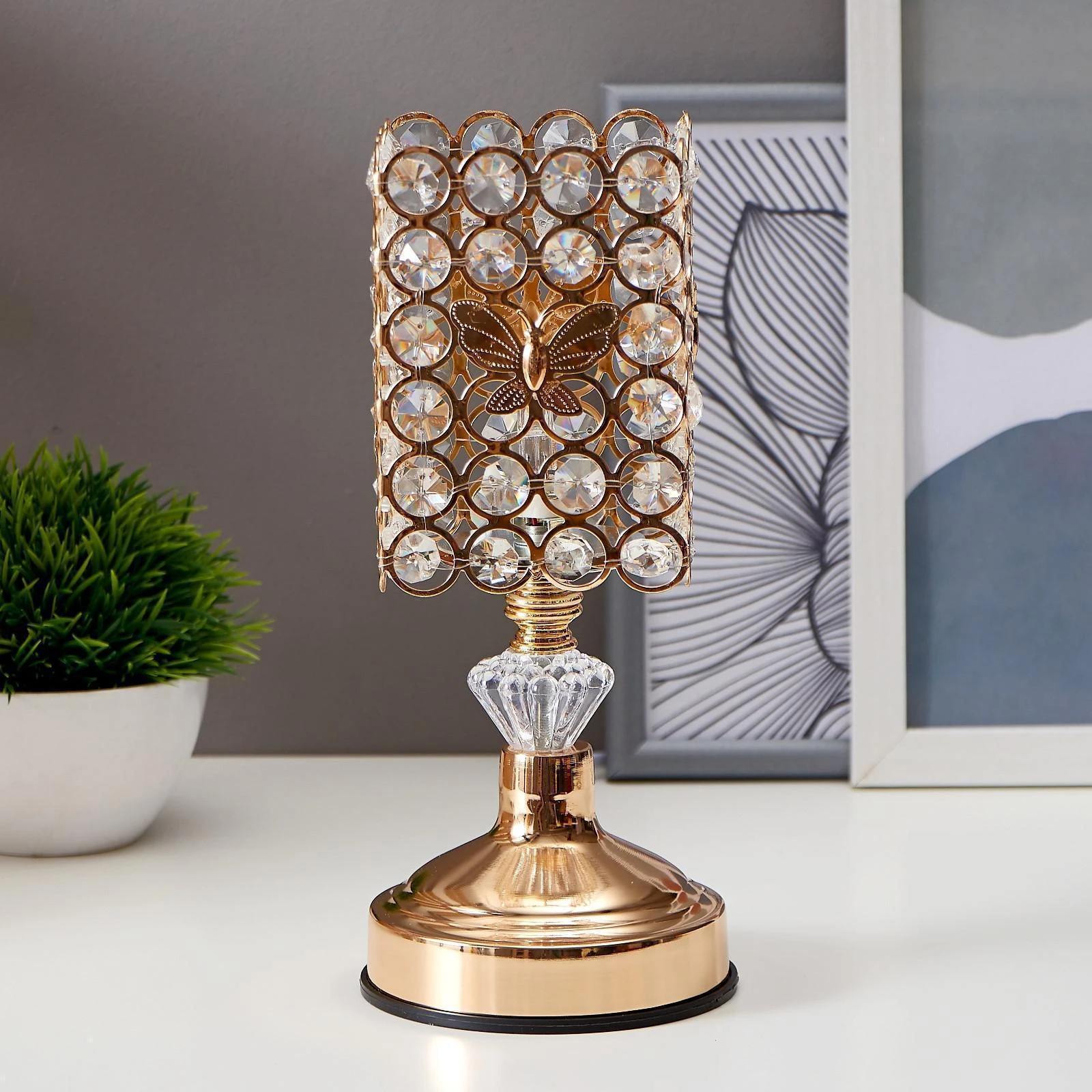 Crystal shade metal table lamp(SKU-M4GR69)