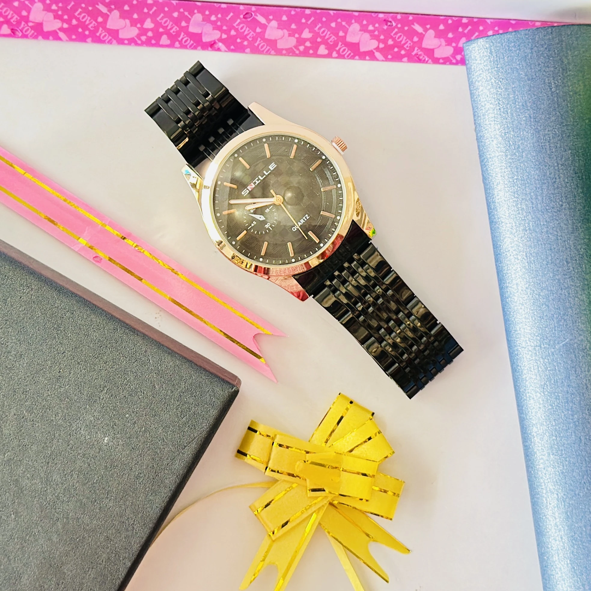 Snille brand quartz watch,