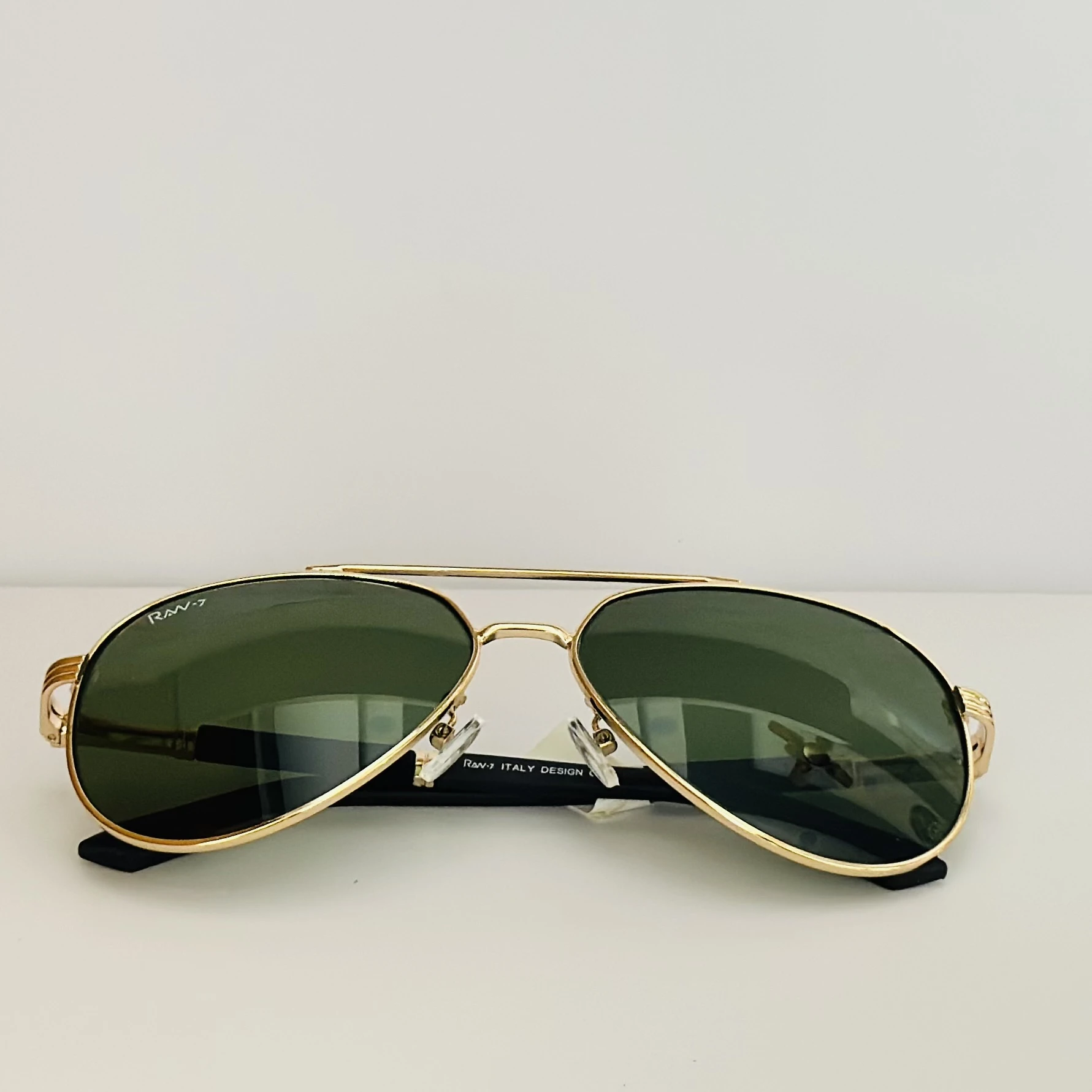 Ray-Ban RB3522 sunglasses