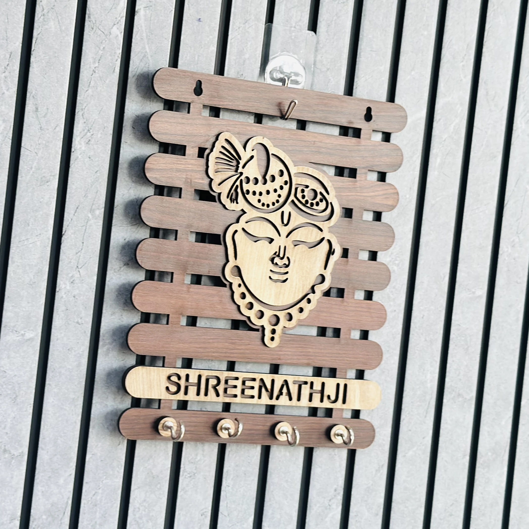 Shree Nath Ji wooden key holder(SKU-H4PFNW)