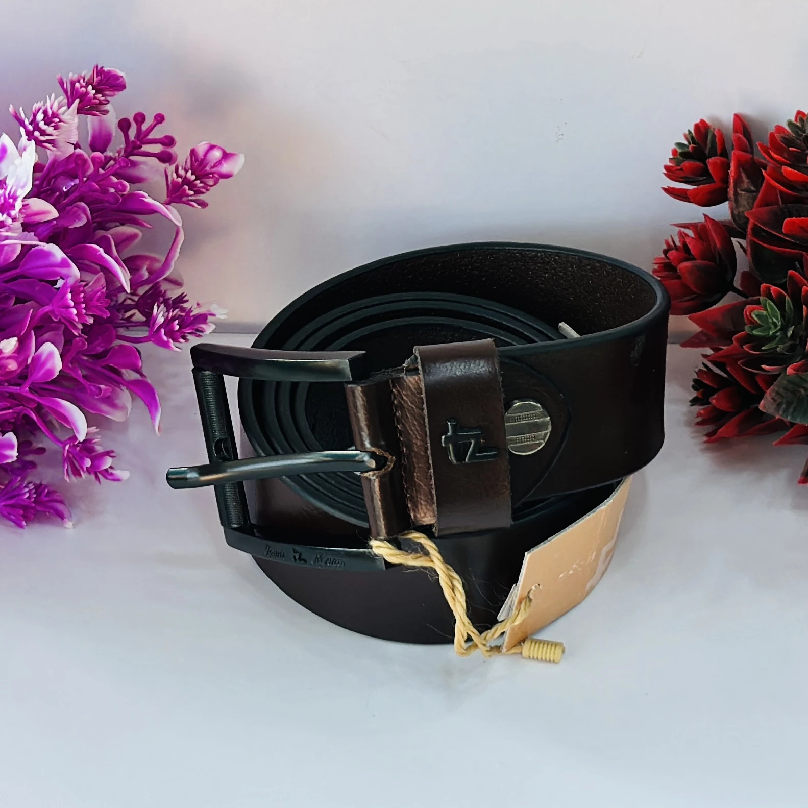 Men Textured Leather Reversible Formal Belt