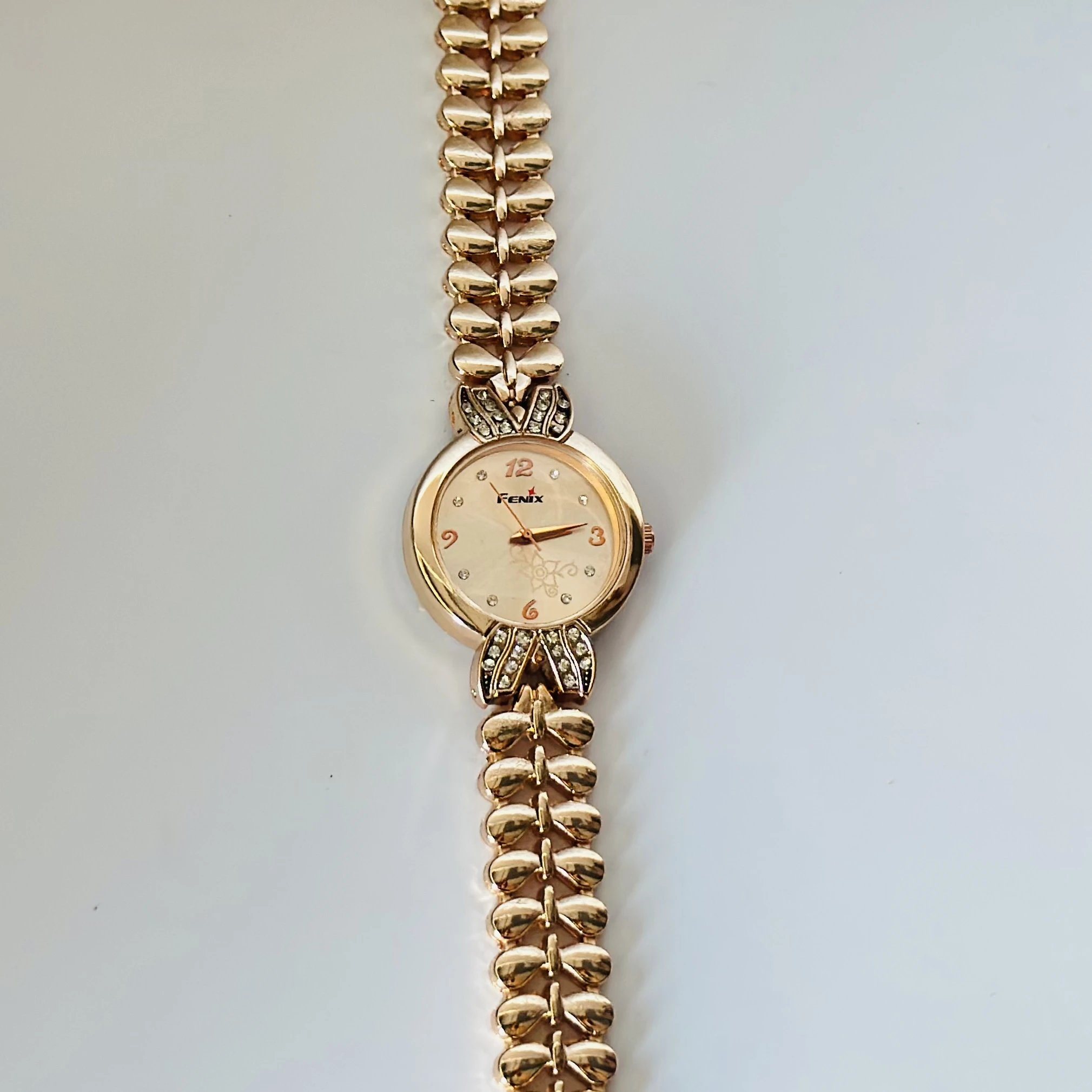 Fenix women's analog watch