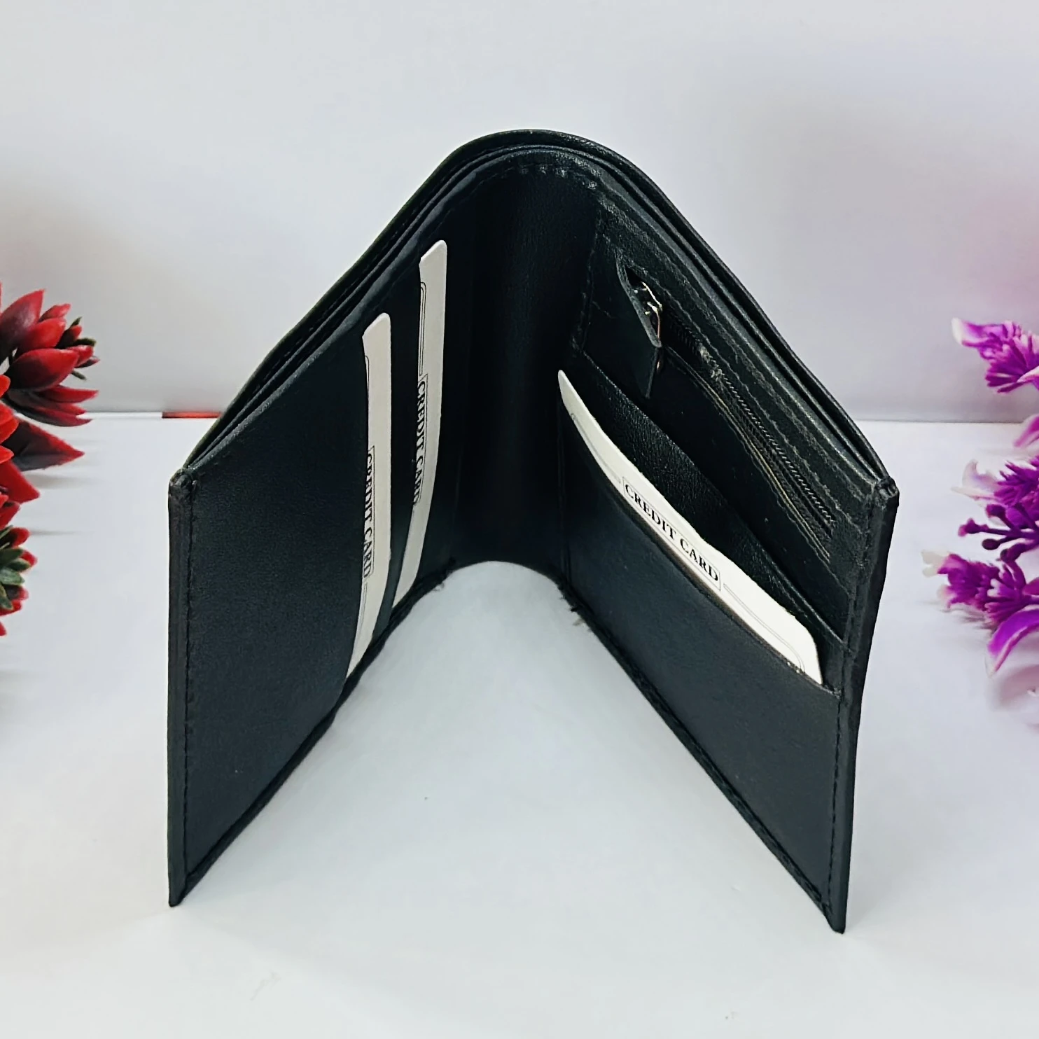 HZ men's bifold wallet made from genuine leather.