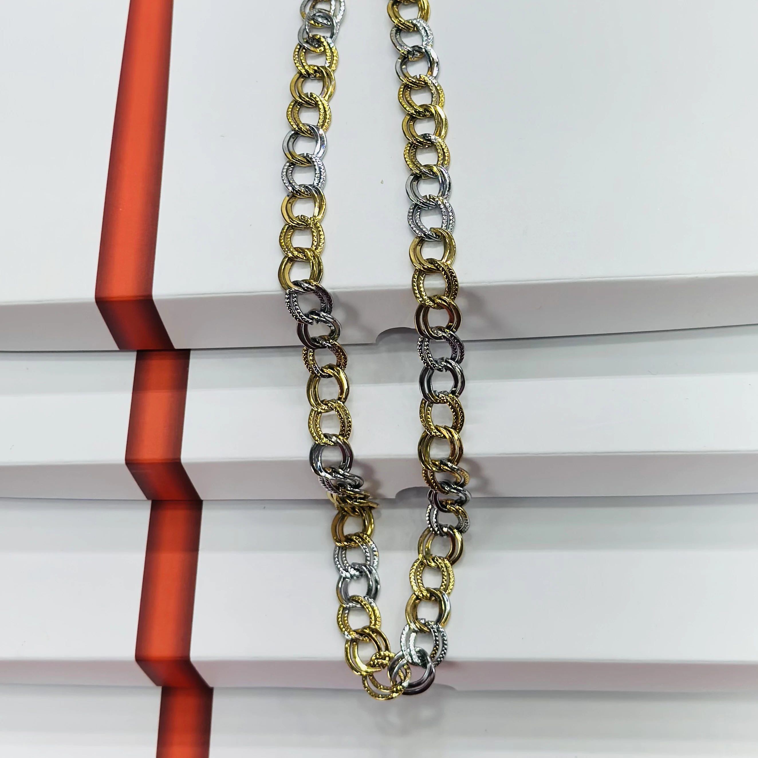 Yellow and white gold chain