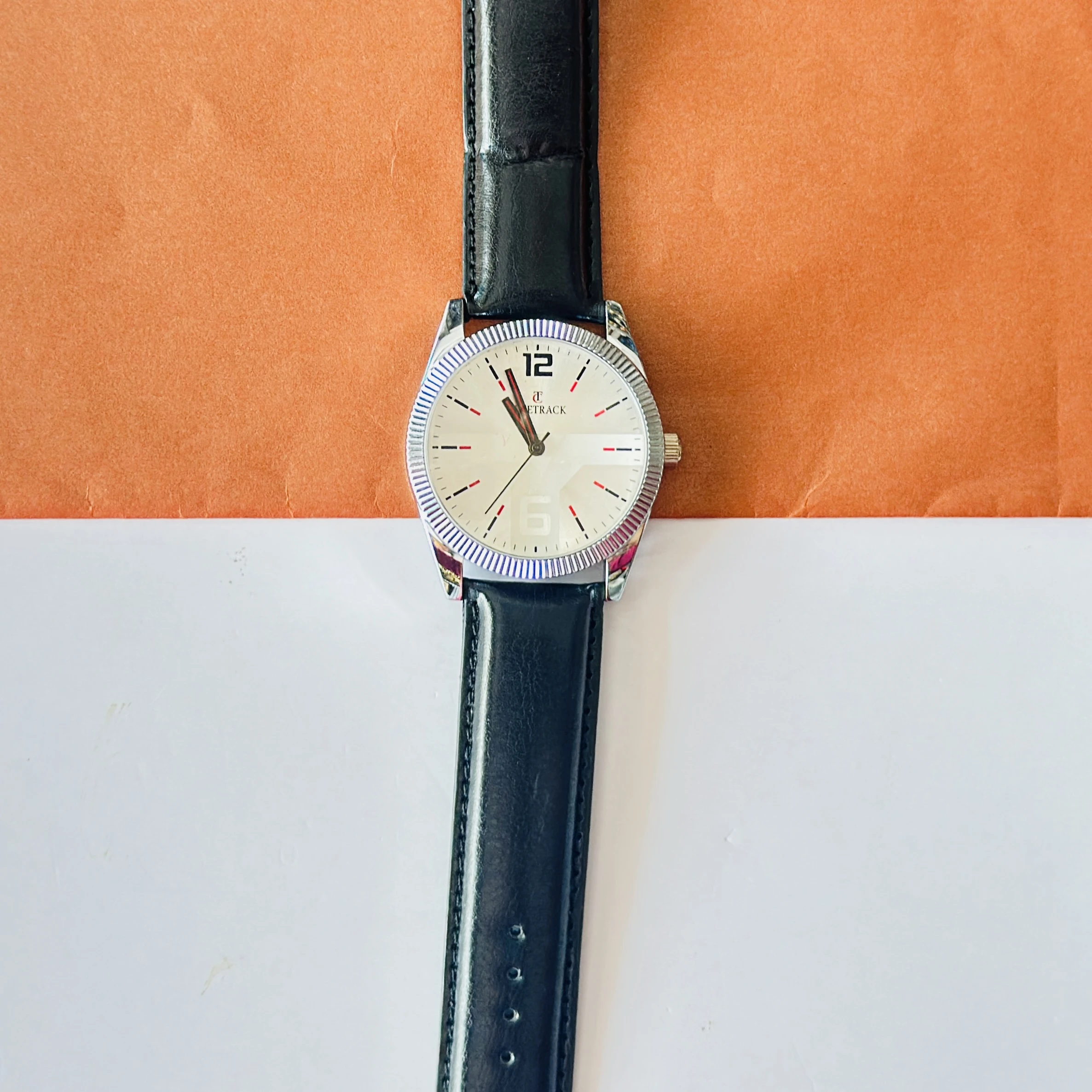 Analogue watch for man’s