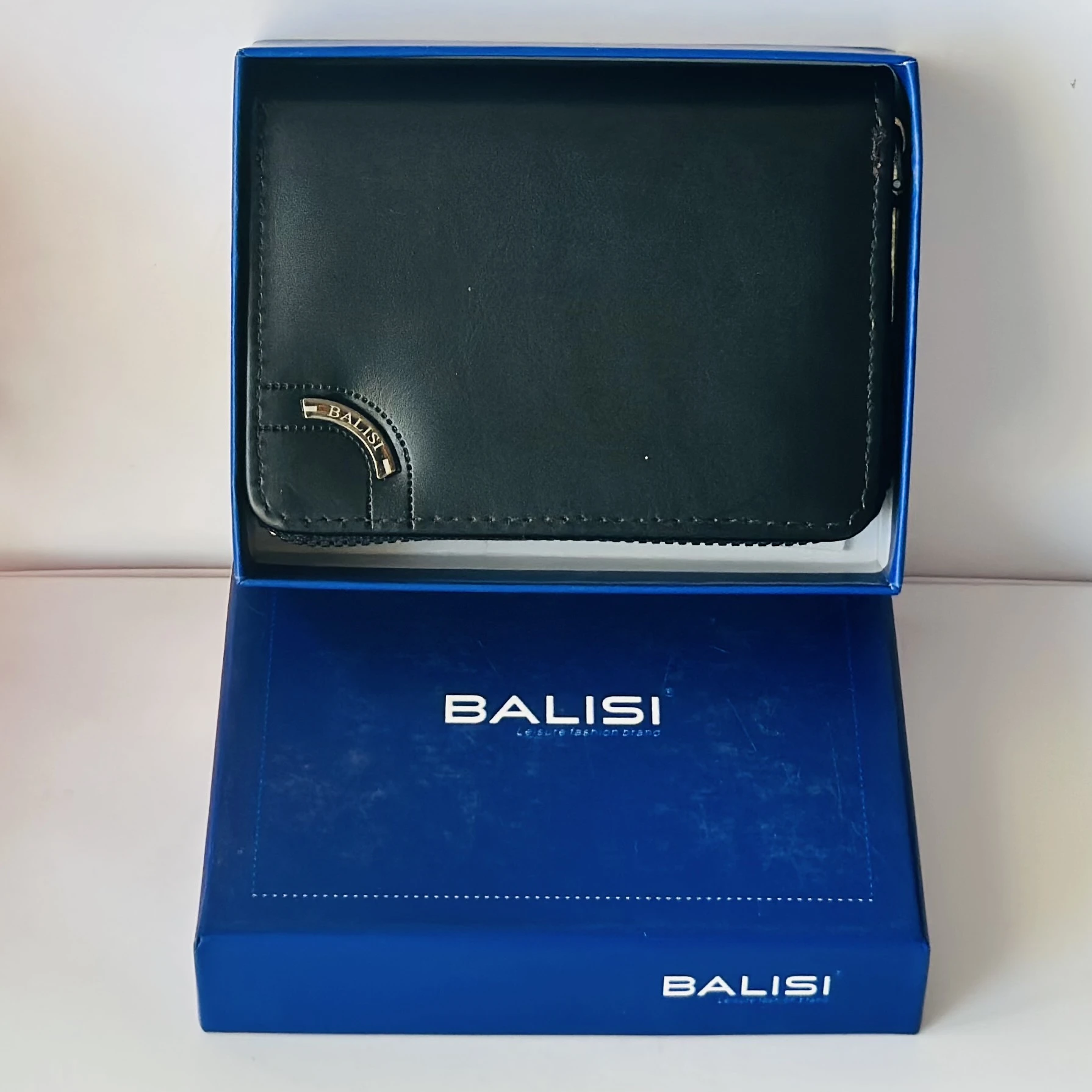 Black Balisi men's zip-button PU leather wallet.