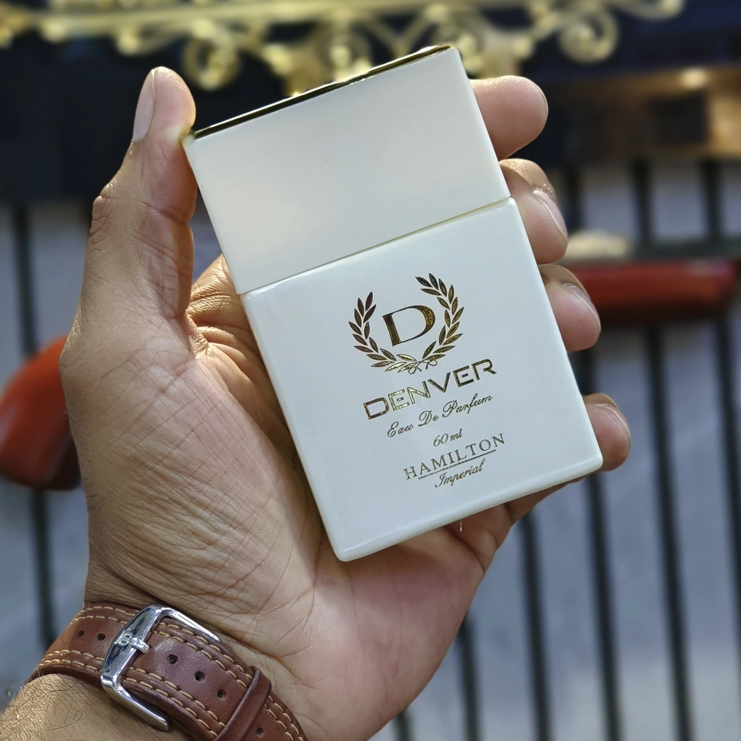 D Denver perfume (white)