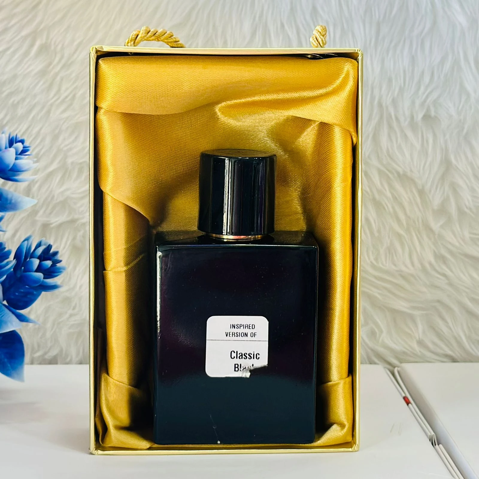 Classic Black perfume