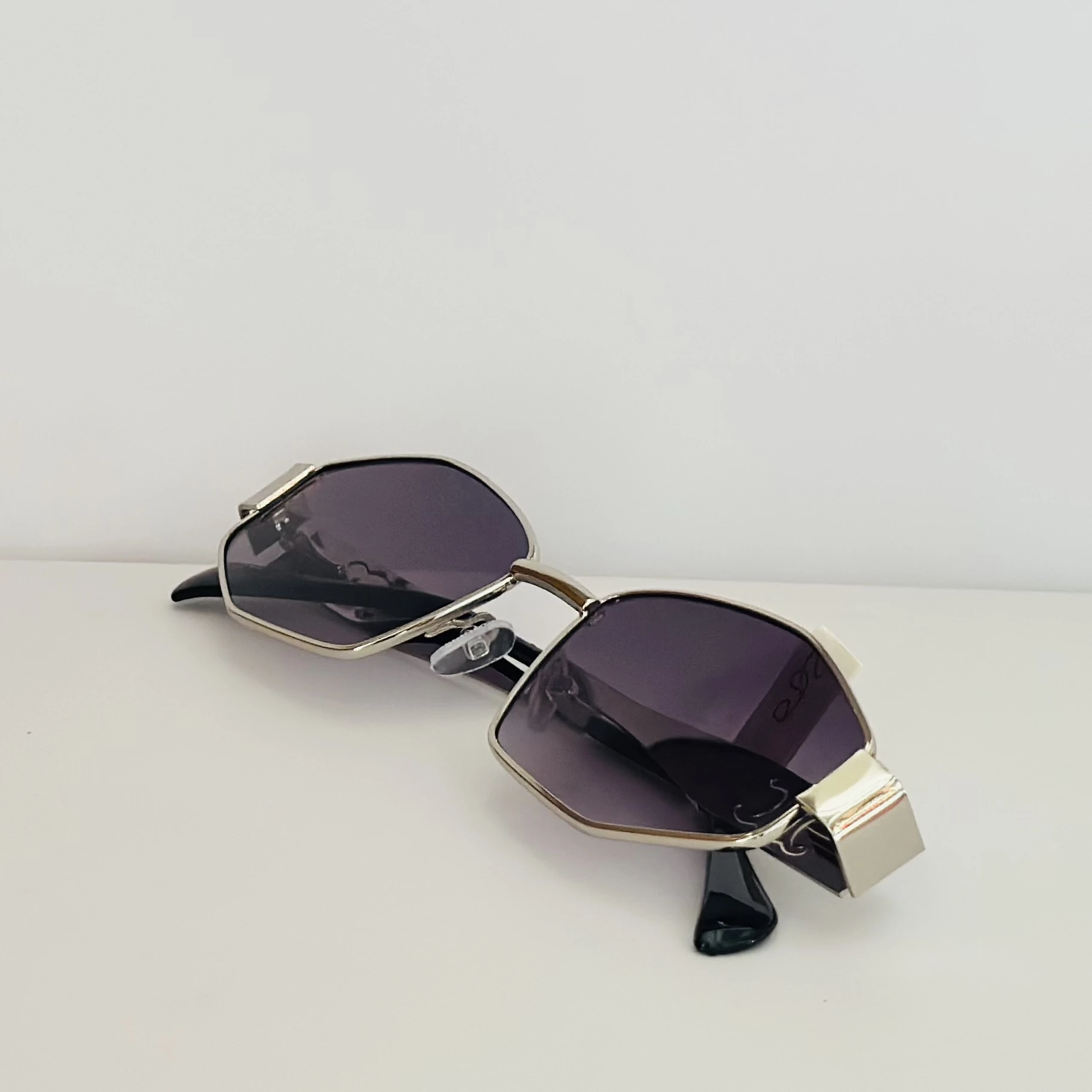 Marc Jacobs sunglasses