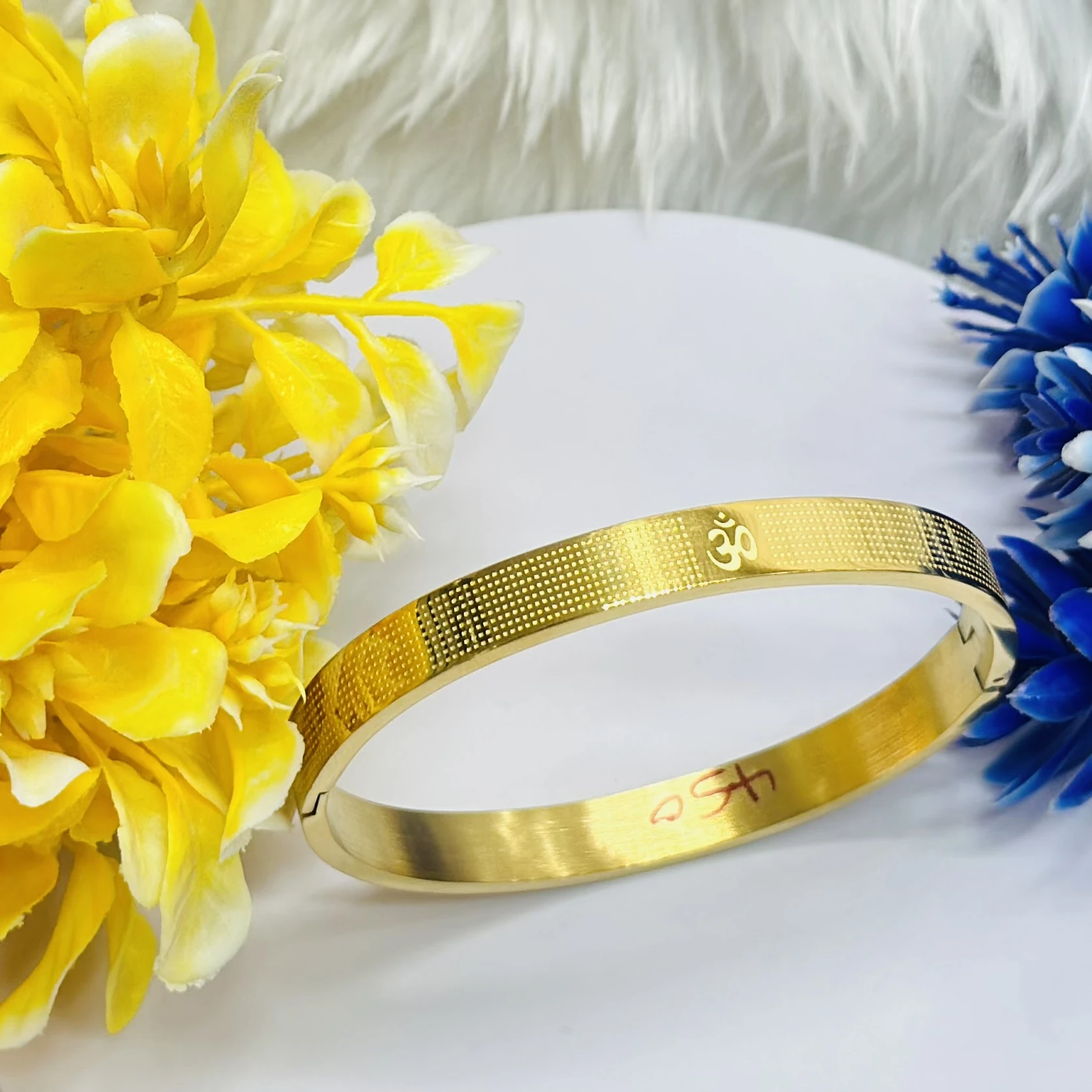 Gold plated Breslet (Kada)