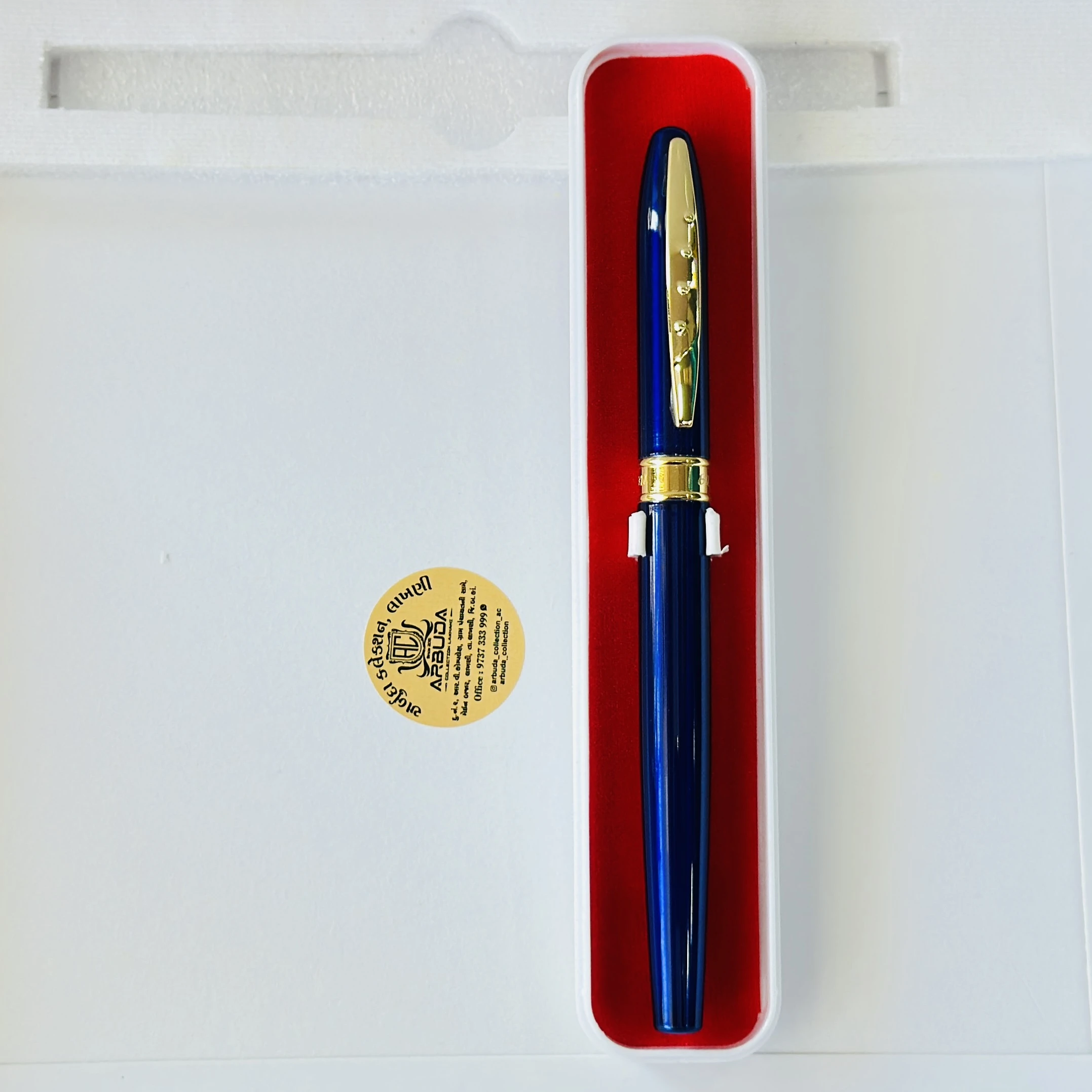 Glossy blue Sheaffer Prelude Mini ballpoint pen