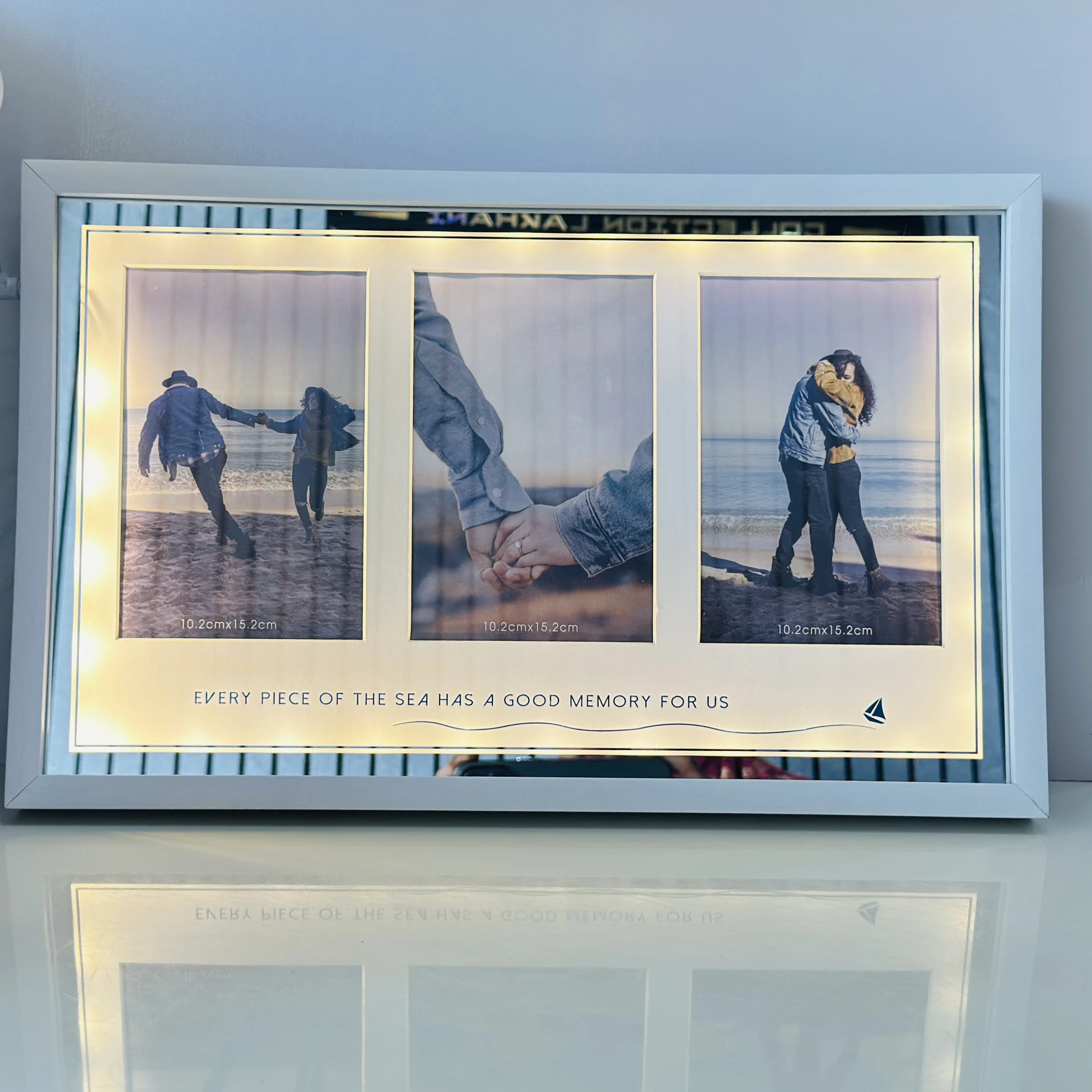 LED Wooden Wadding Photo Frame (SKU-5G33VY)