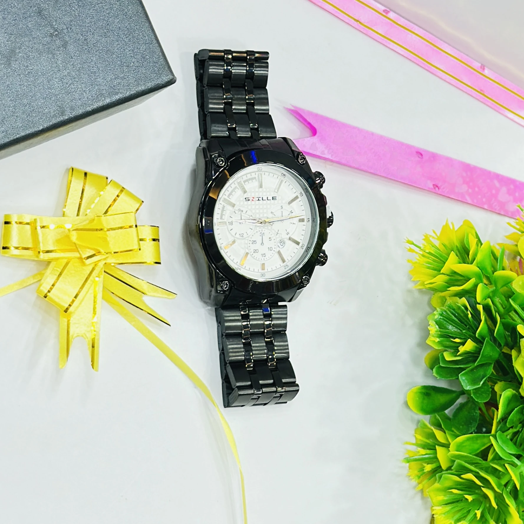 Snille brand men's analog watch