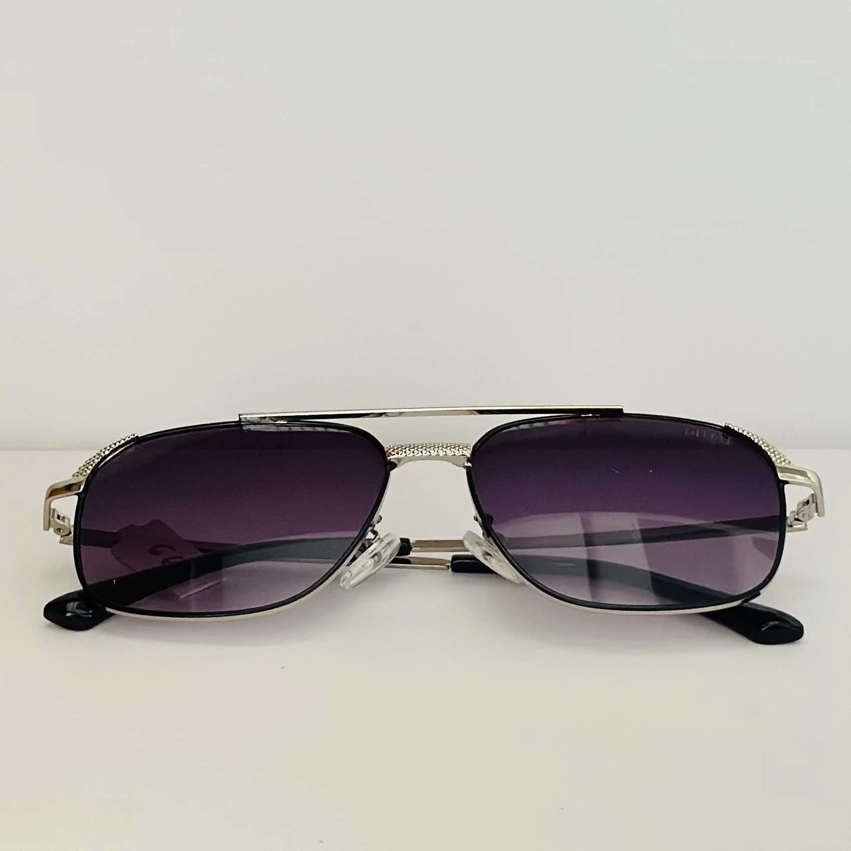 Vincent Chase aviator sunglasses