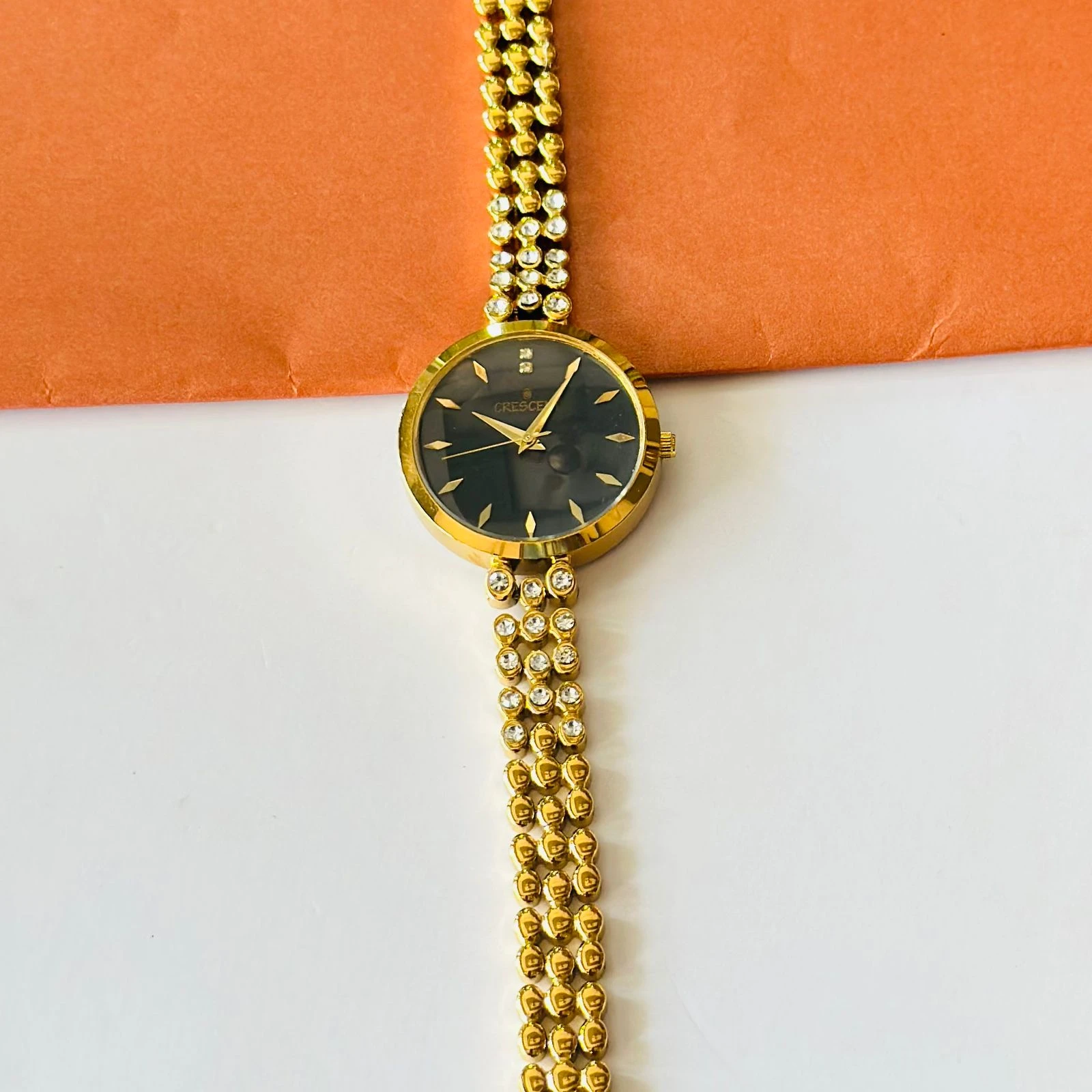 Haute Sauce Women's The Crystal Cluster Round Watch