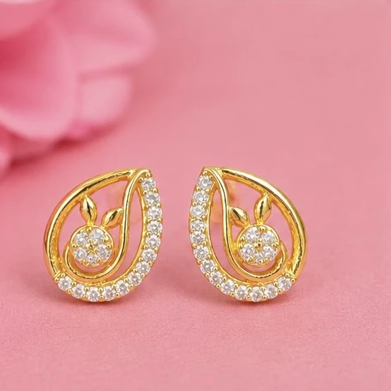 Joyalukkas 22KT gold stud earrings