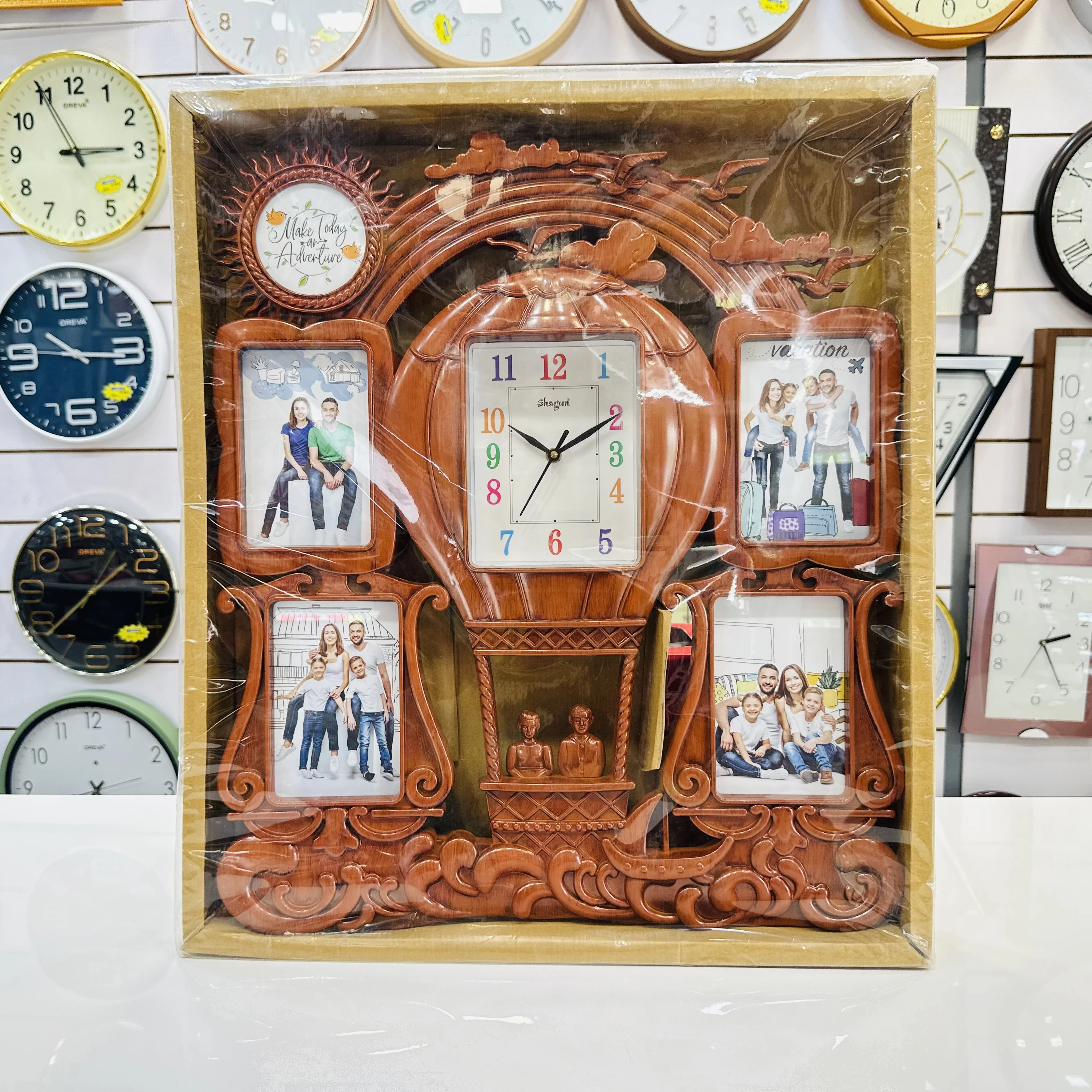 Capital Quartz wall clock(SKU-TP4YAV)
