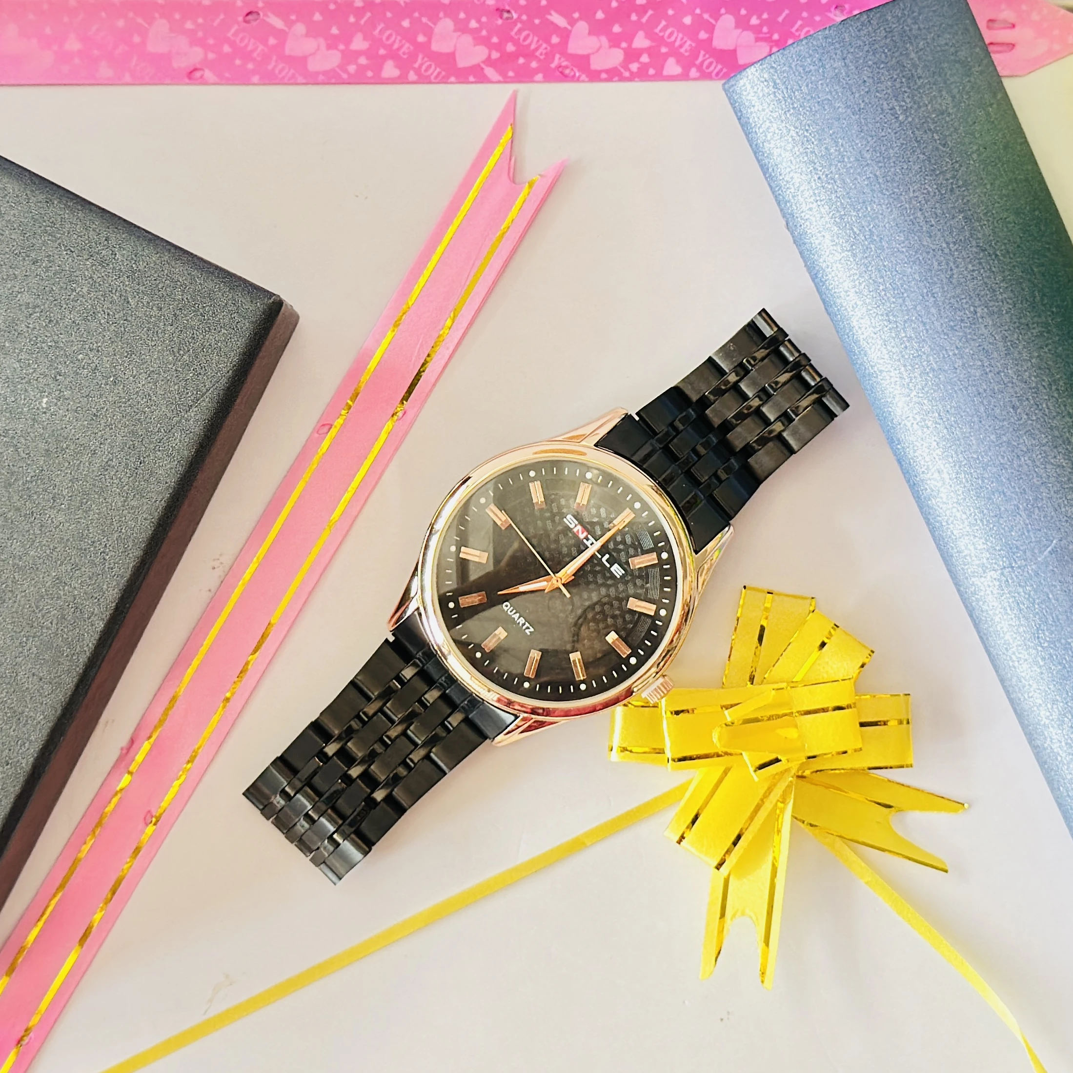 Snille brand quartz watch,