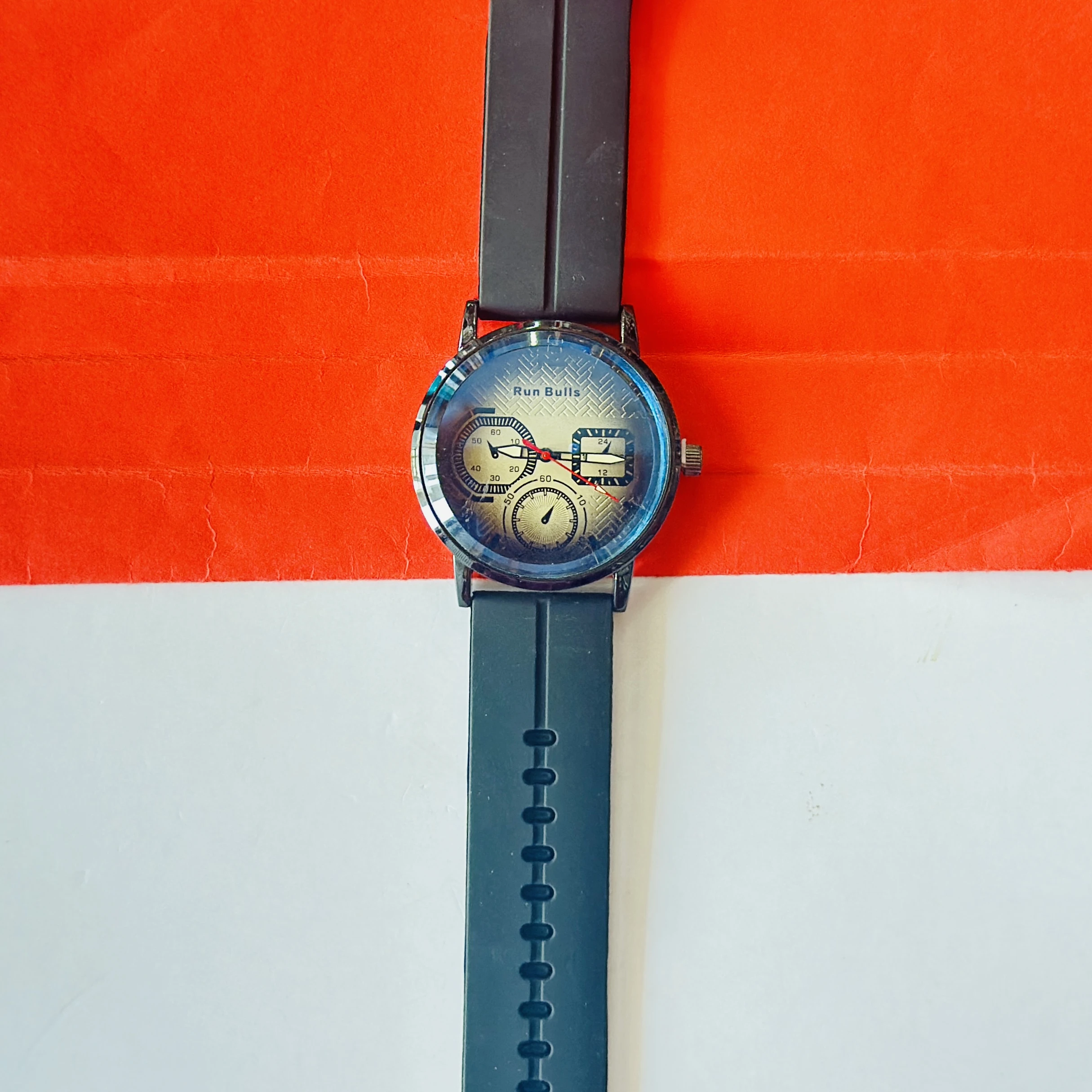Analogue watch for man’s