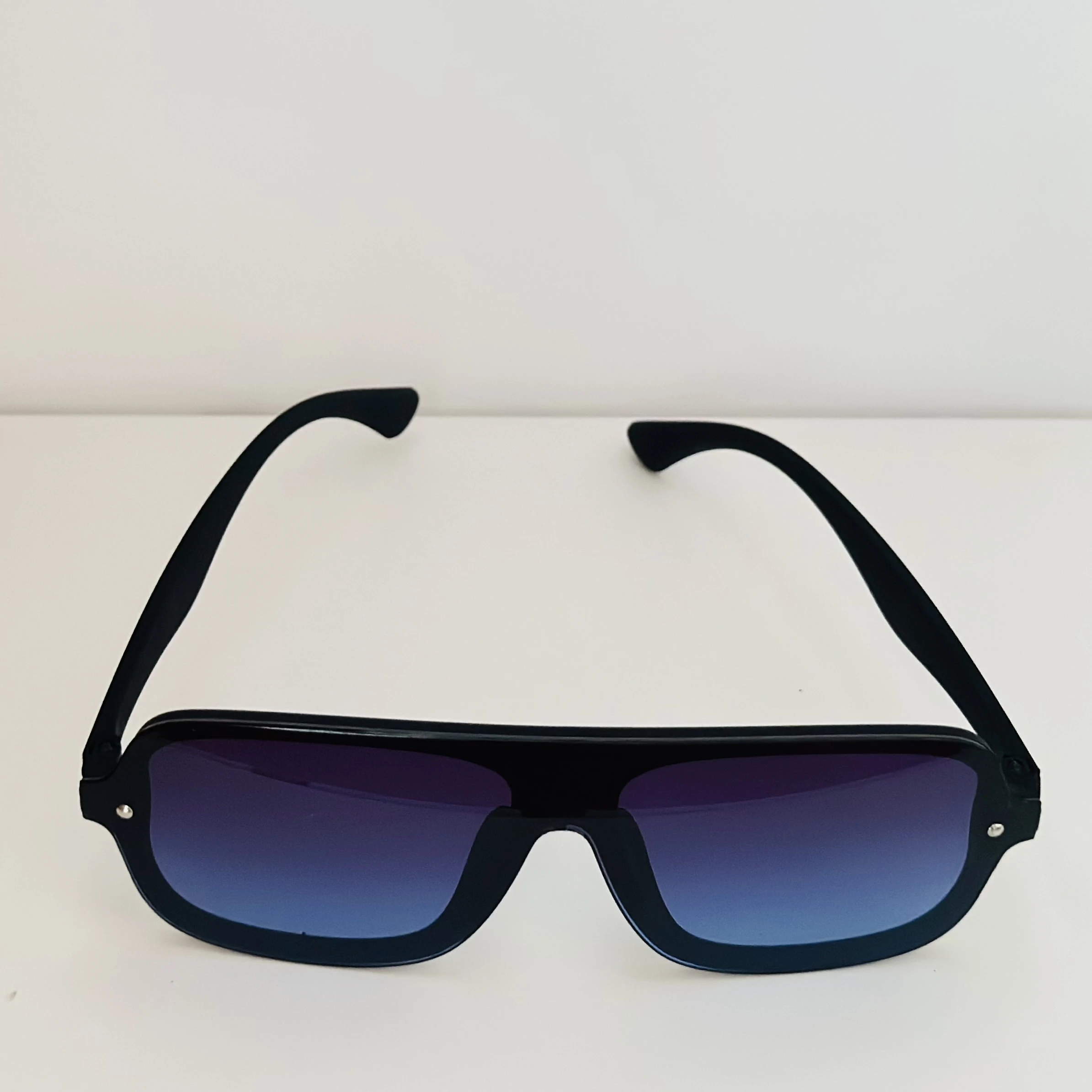 Ksubi Model Naos handmade navy blue acetate sunglasses frame.