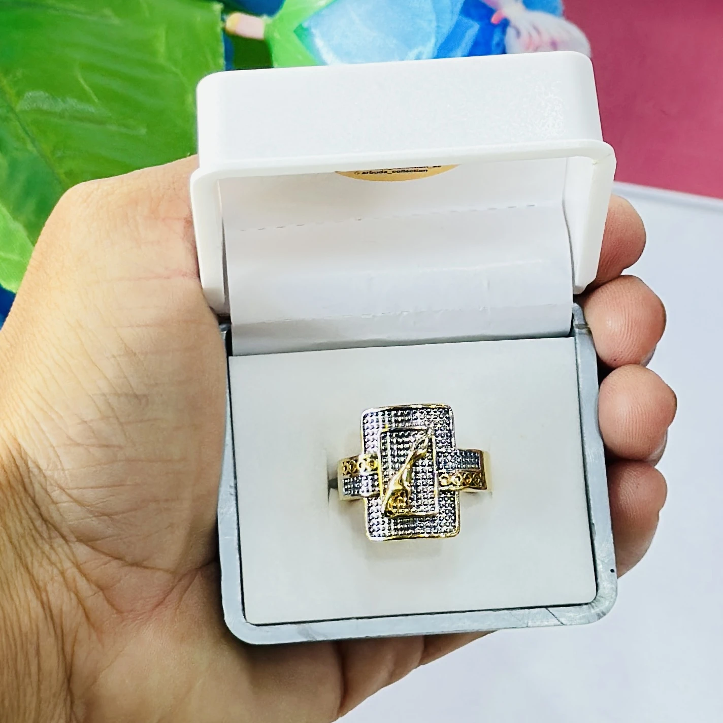 Men’s gold-plated ring