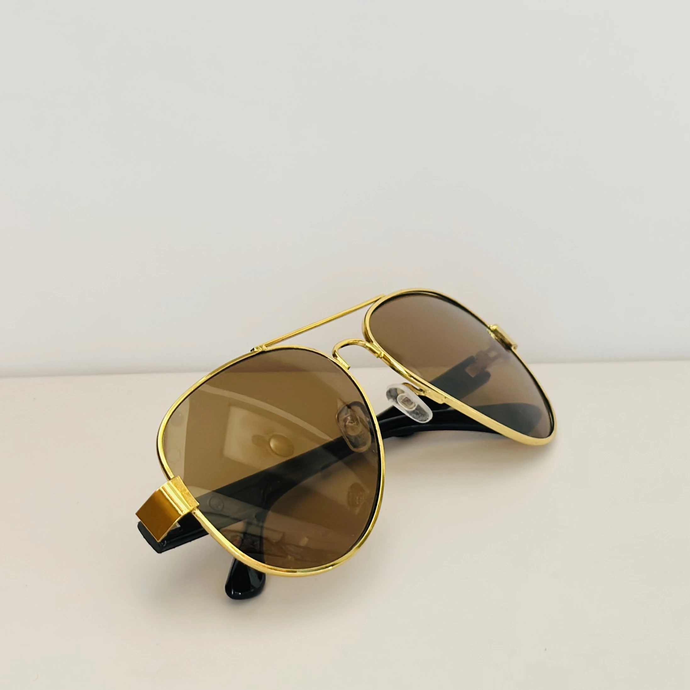 Black aviator sunglasses