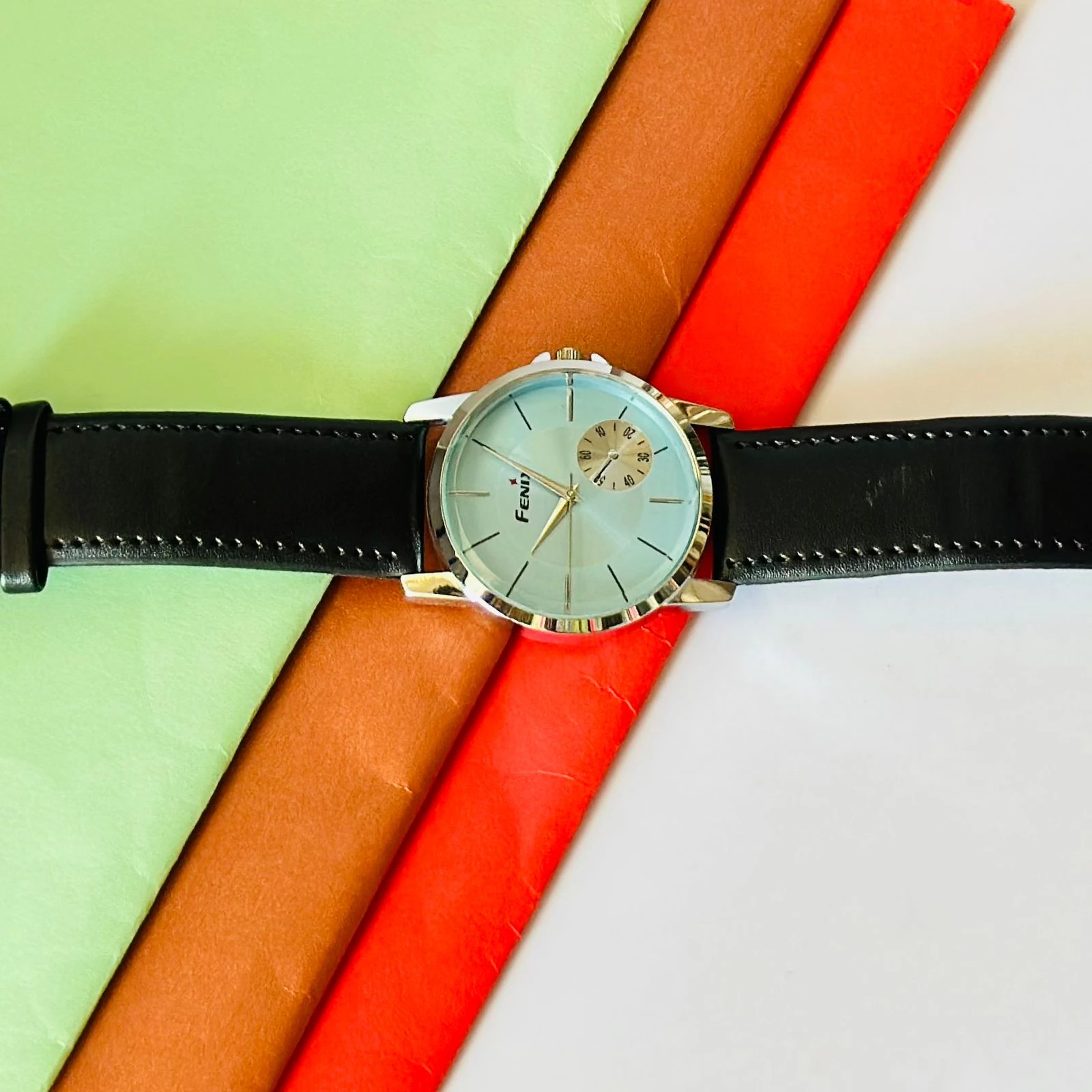 Black analog watch For man’s