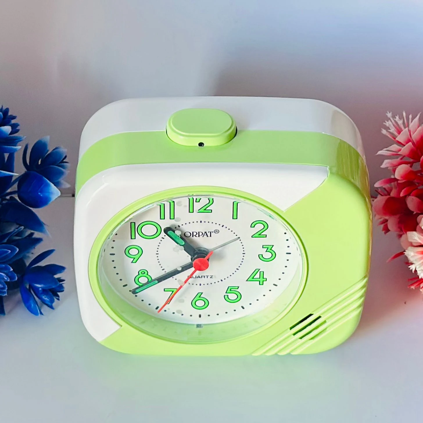 Table Alarm Clock