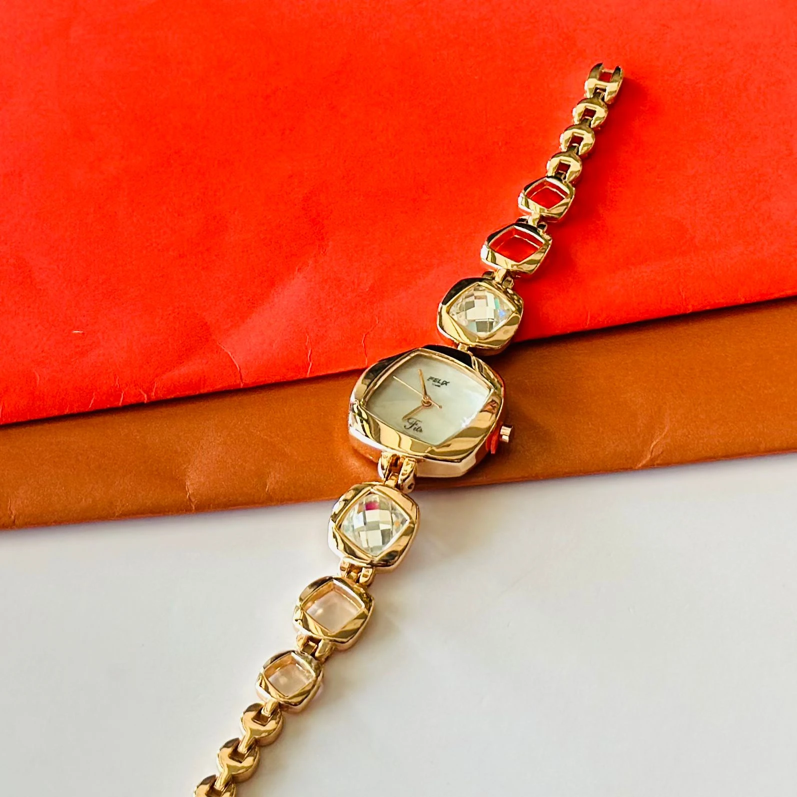 fashionable Women's Watches