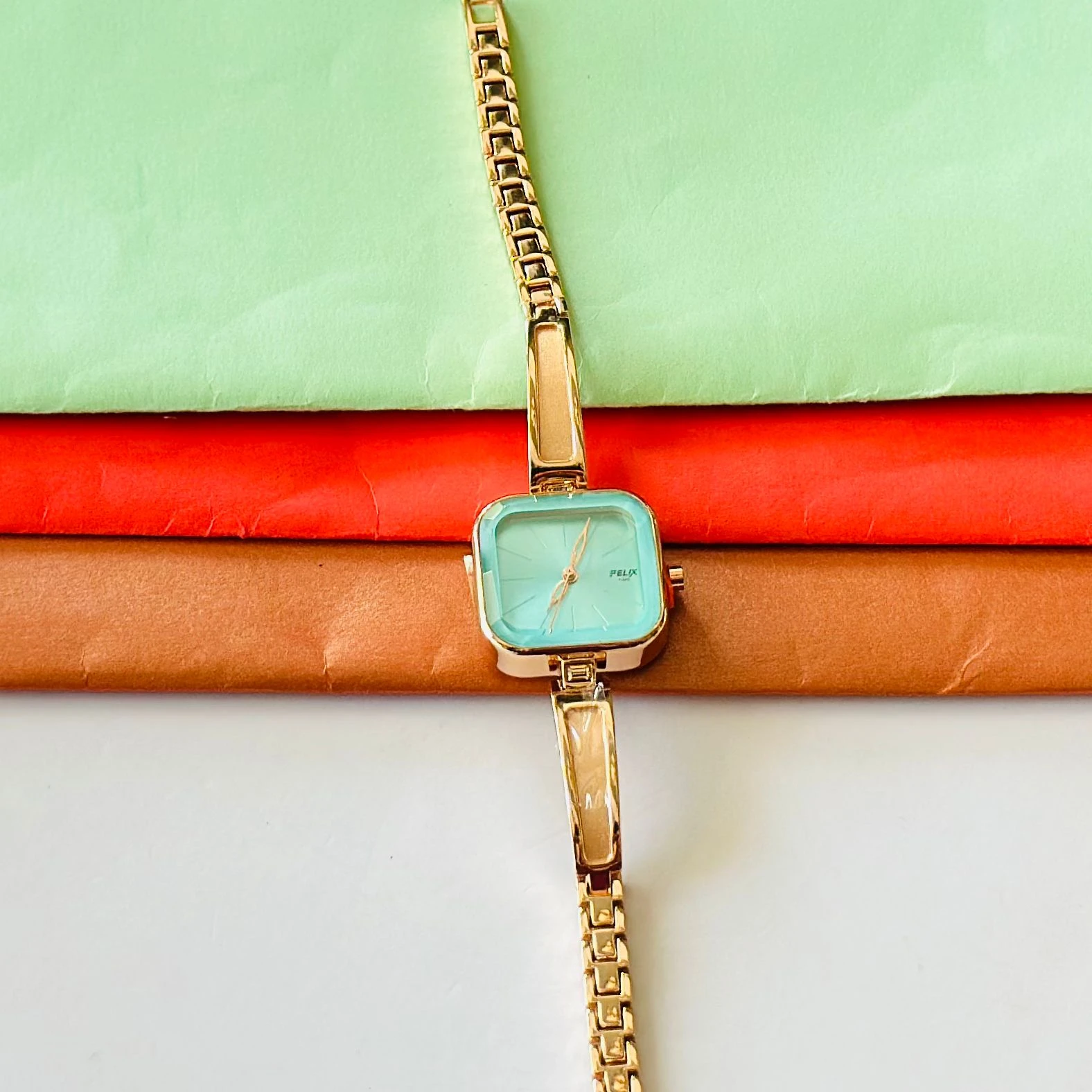 fashionable Women's Watches