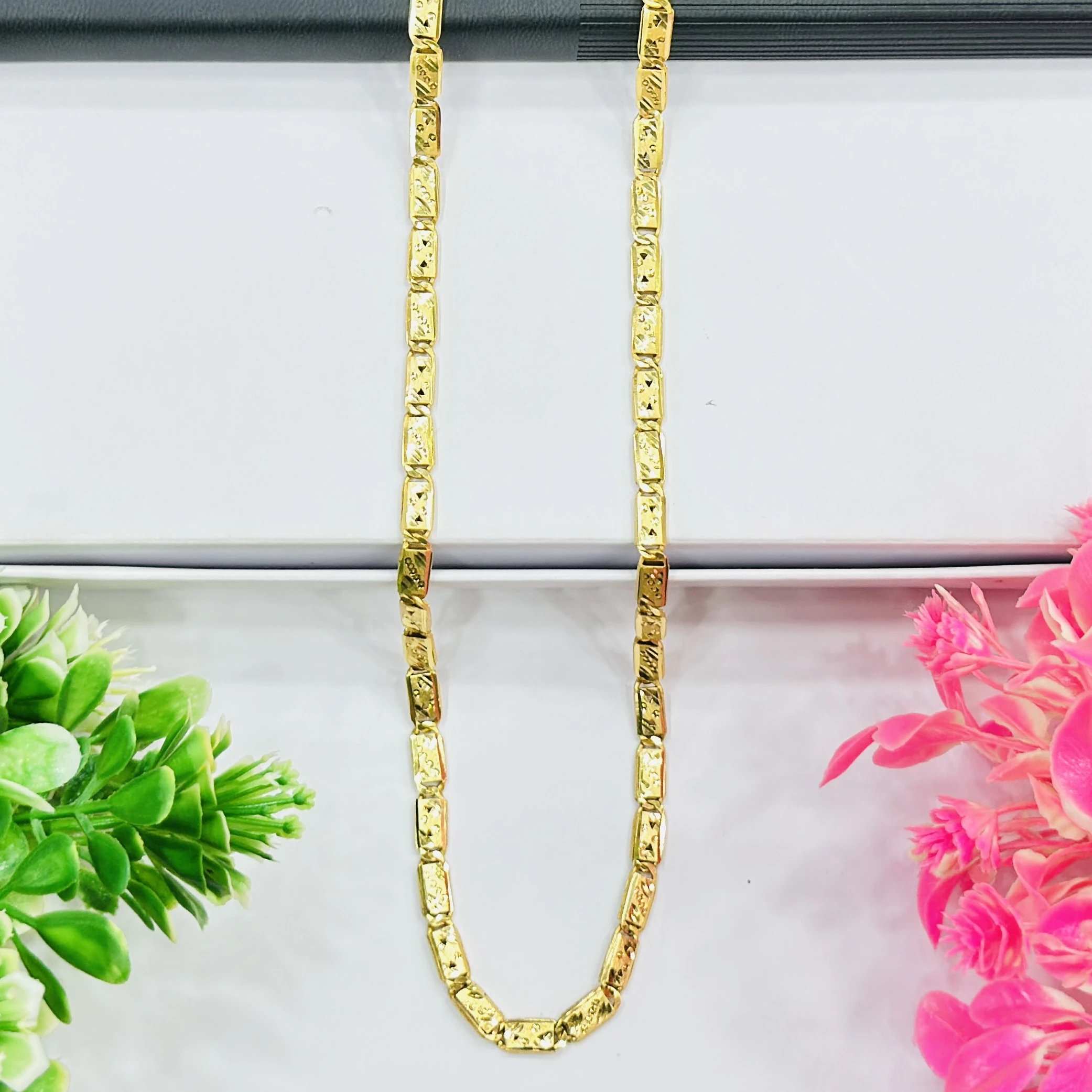 Traditional Navabi gold-plated chain
