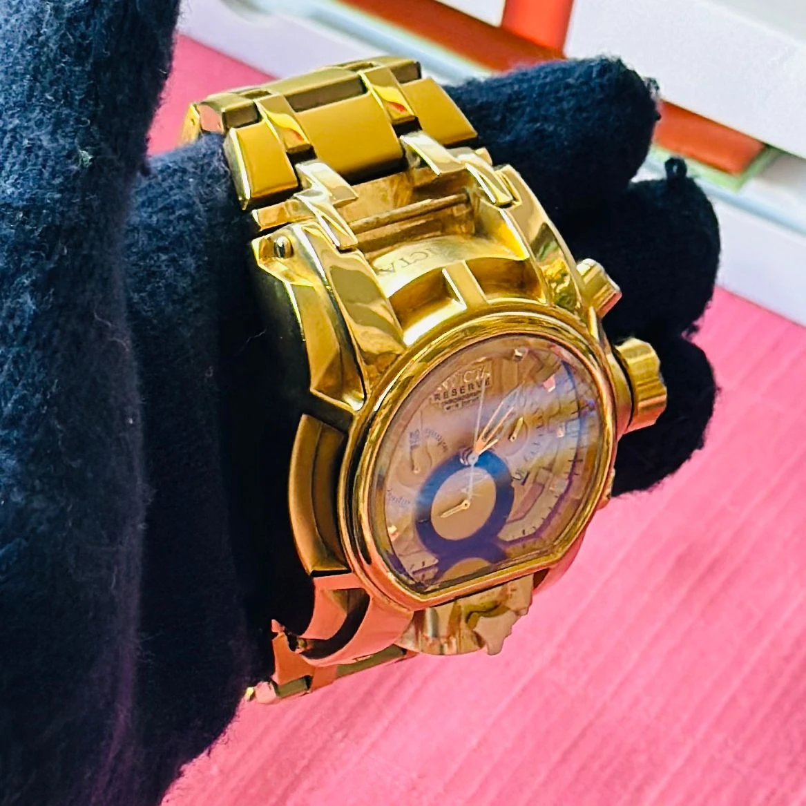 Reserve Bolt Zeus Men · Model 25210 - Men's Watch Quartz · Similar Model Styles