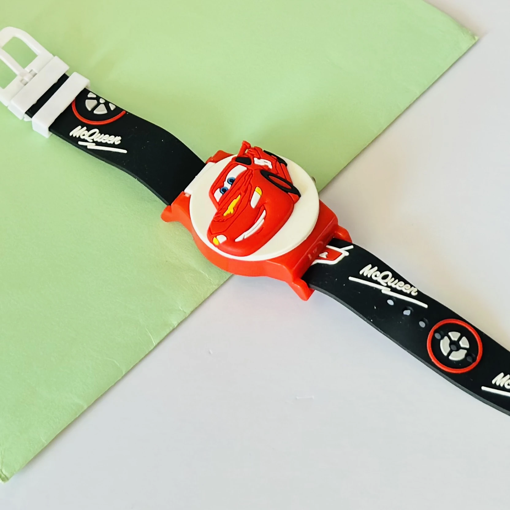 kids' Lightning McQueen cartoon wrist watch.