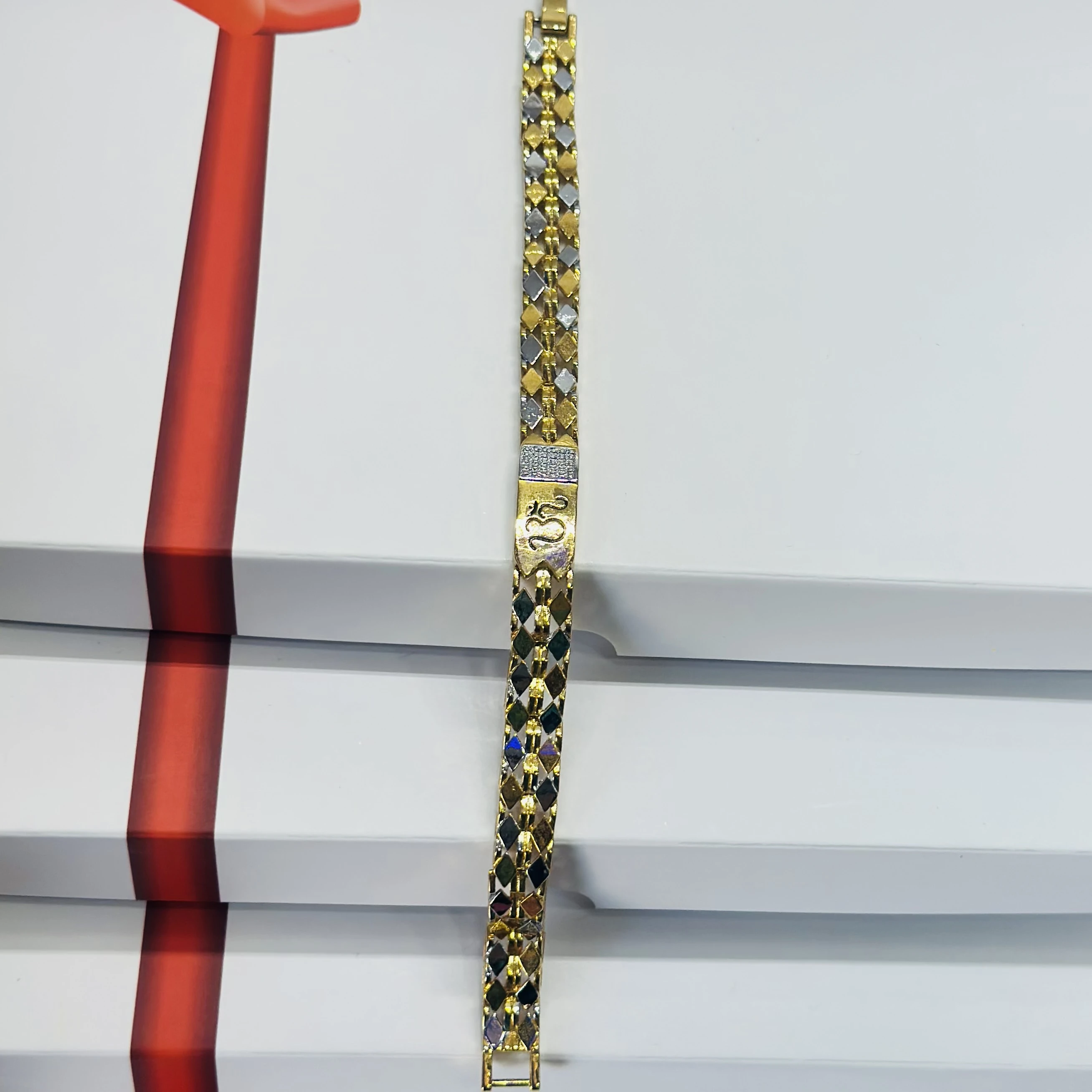 Gold plated Breslet for men’s