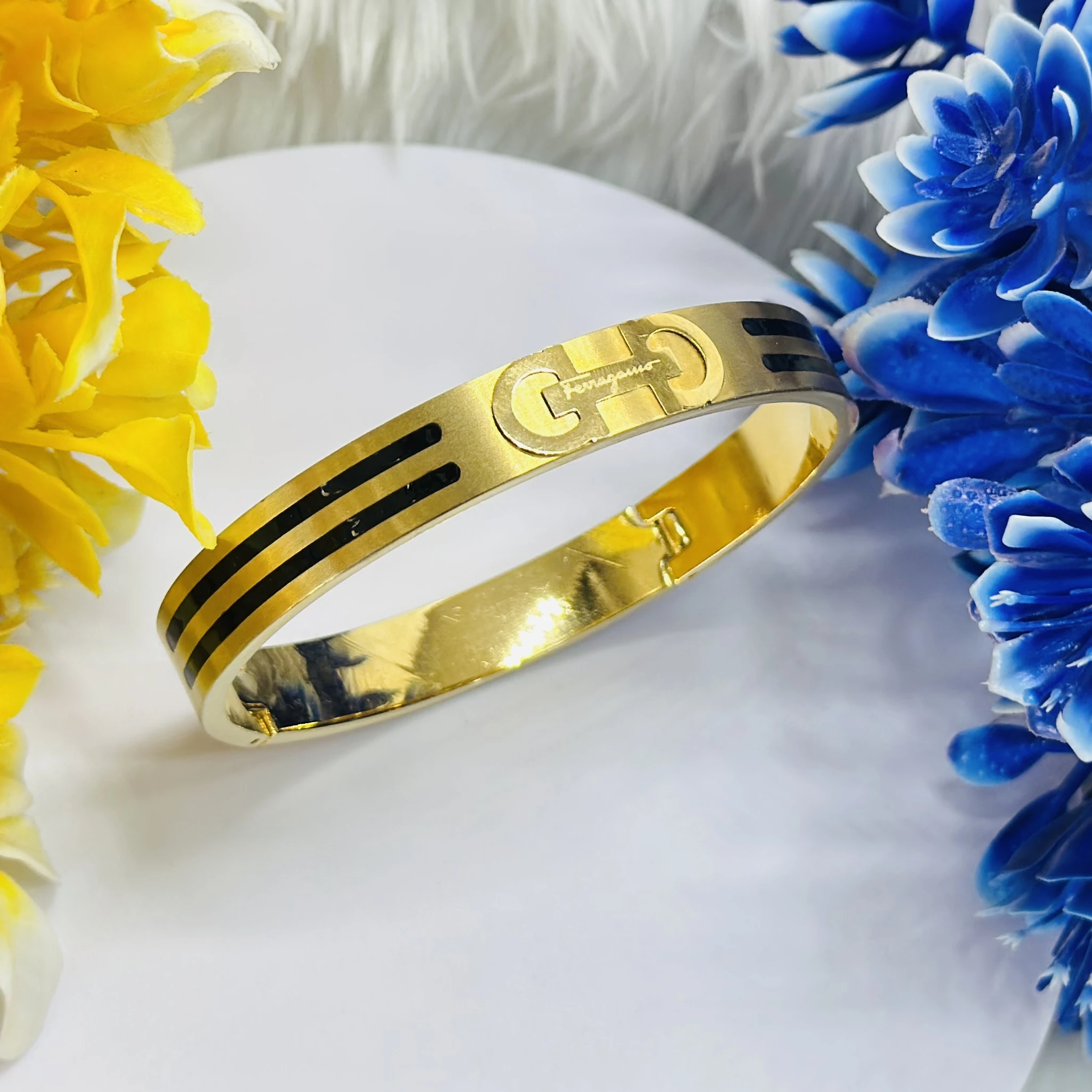 Gold plated Breslet (Kada)