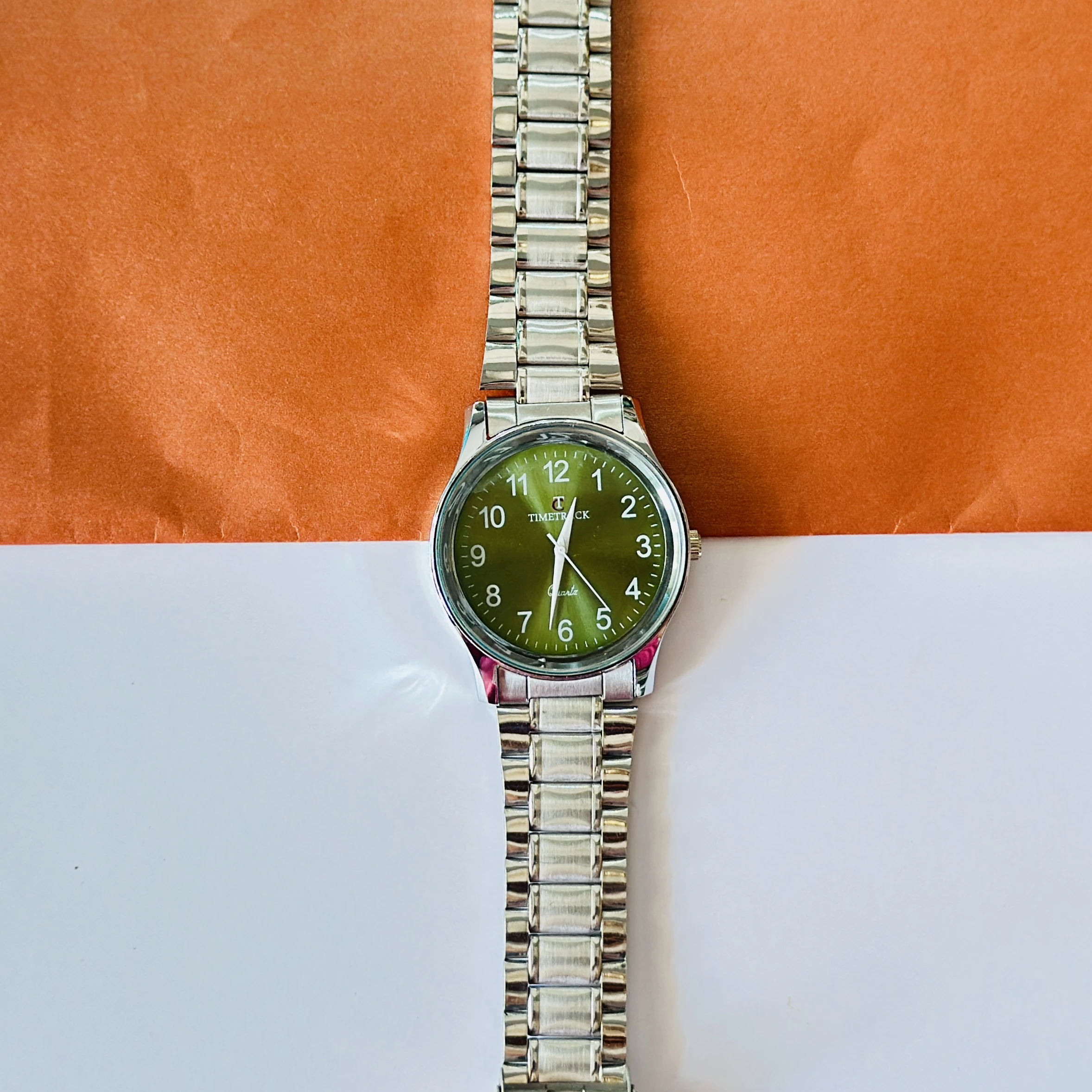 Quartz Analogue Watch