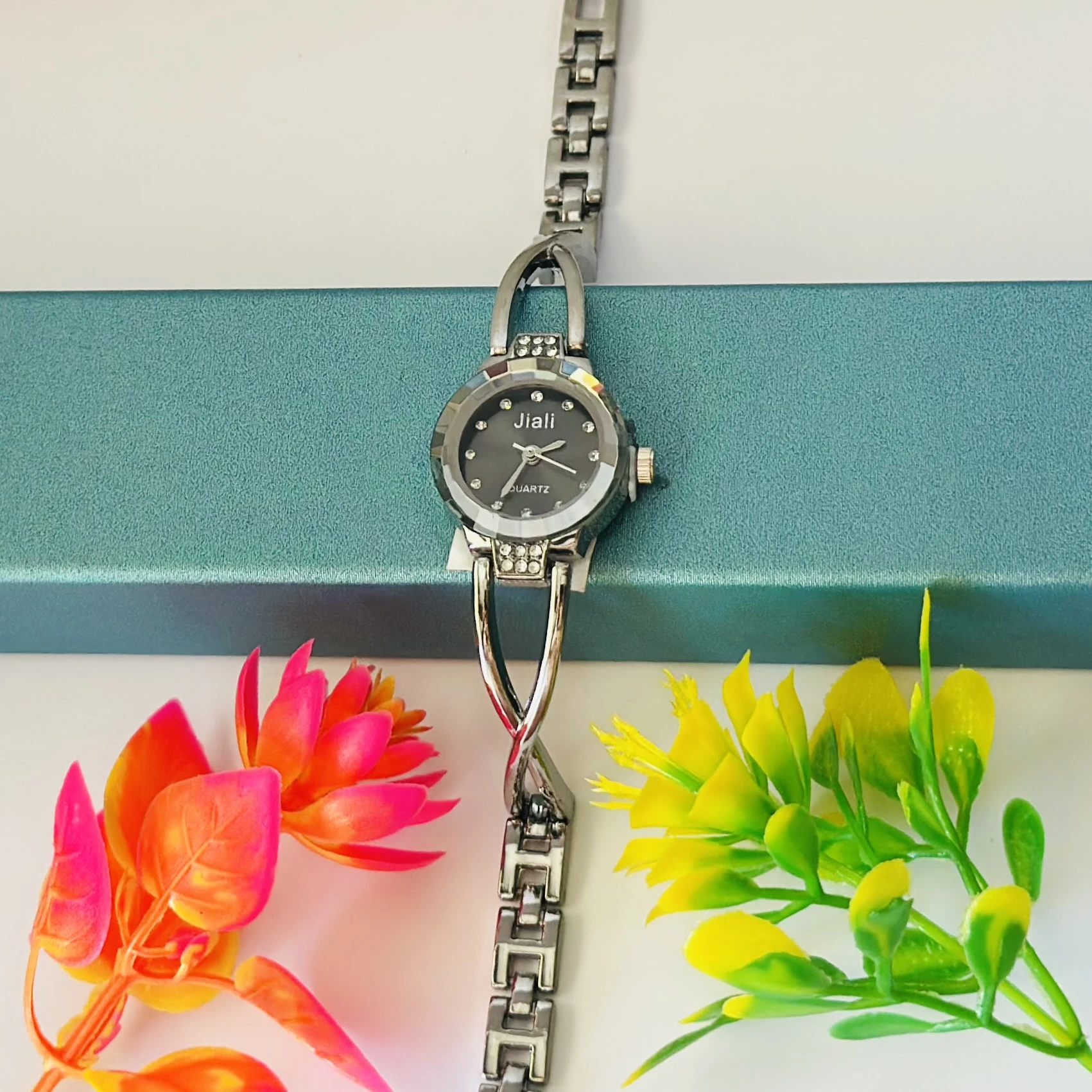 Rose gold Tone Women’s Analog Watch