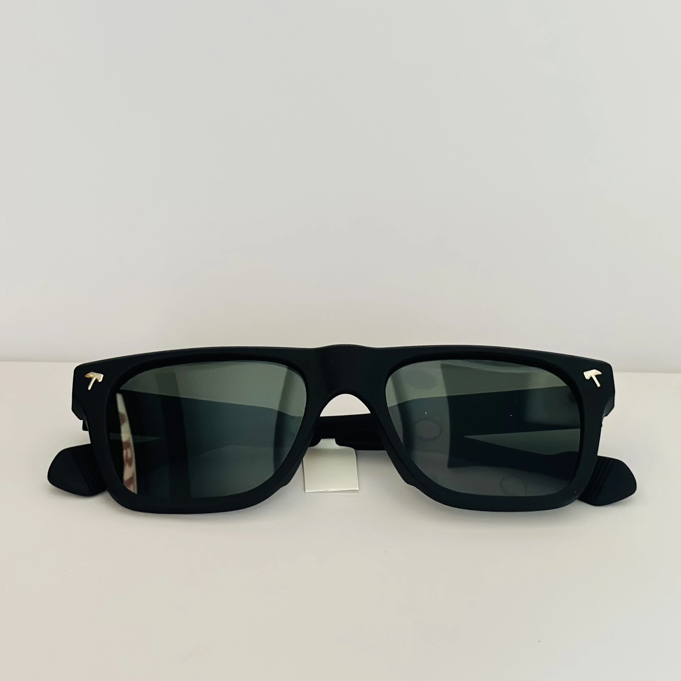 Givenchy GV 7011/S square sunglasses