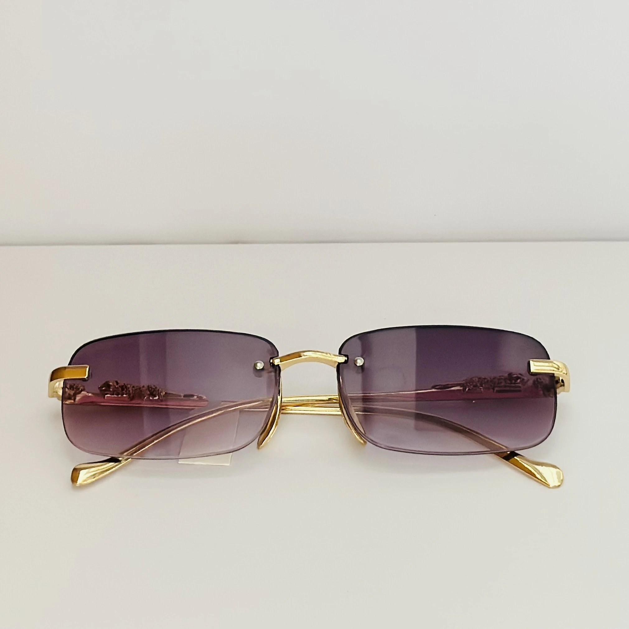 Rimless rectangular sunglasses