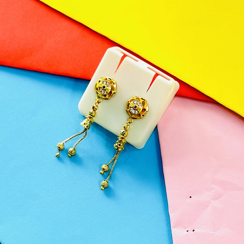 pair of gold-plated traditional drop earrings