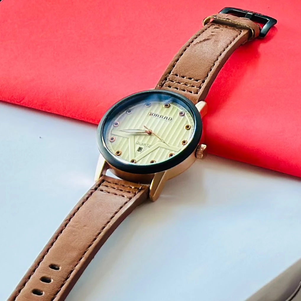 Black analog watch For man’s