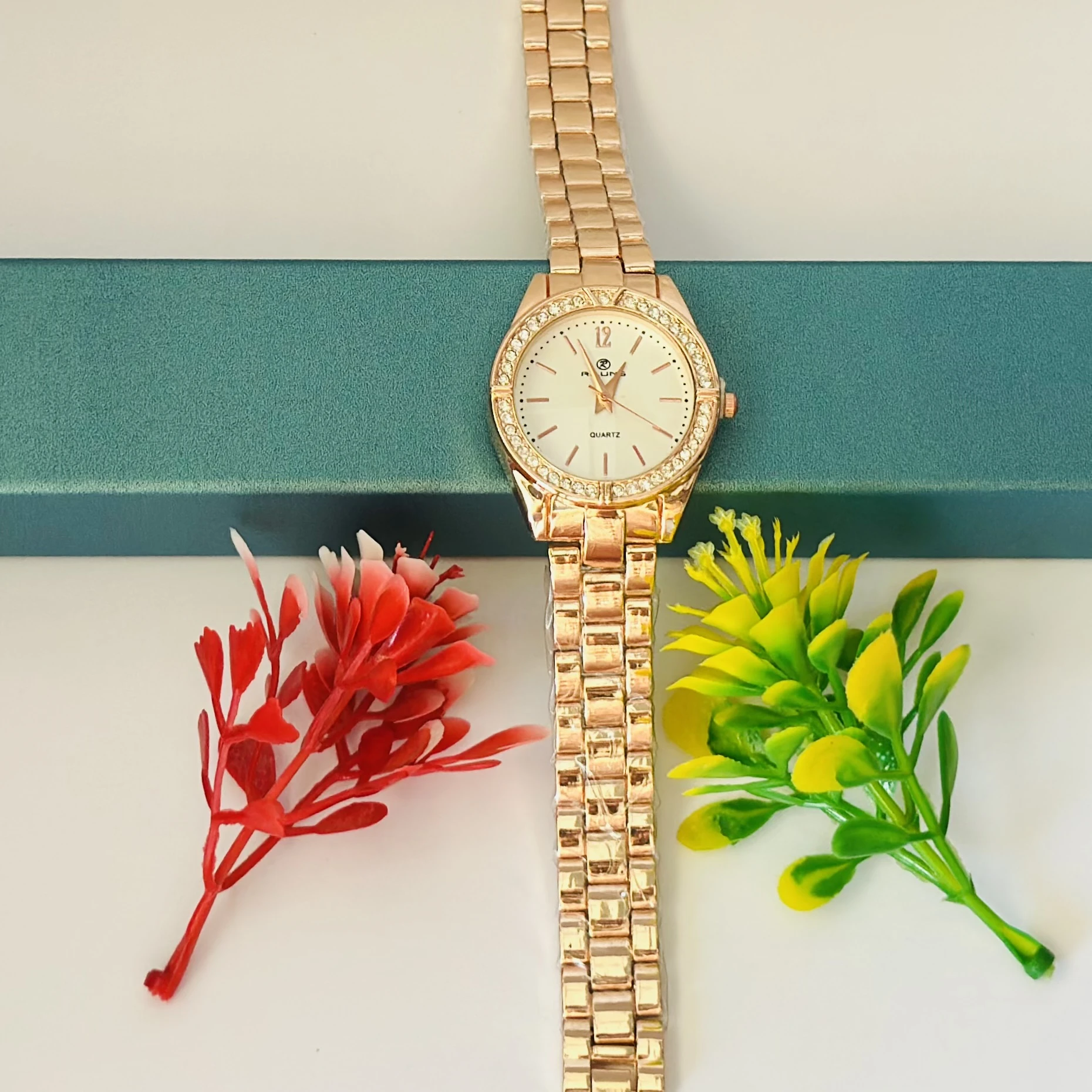 Rose gold Tone Women’s Analog Watch